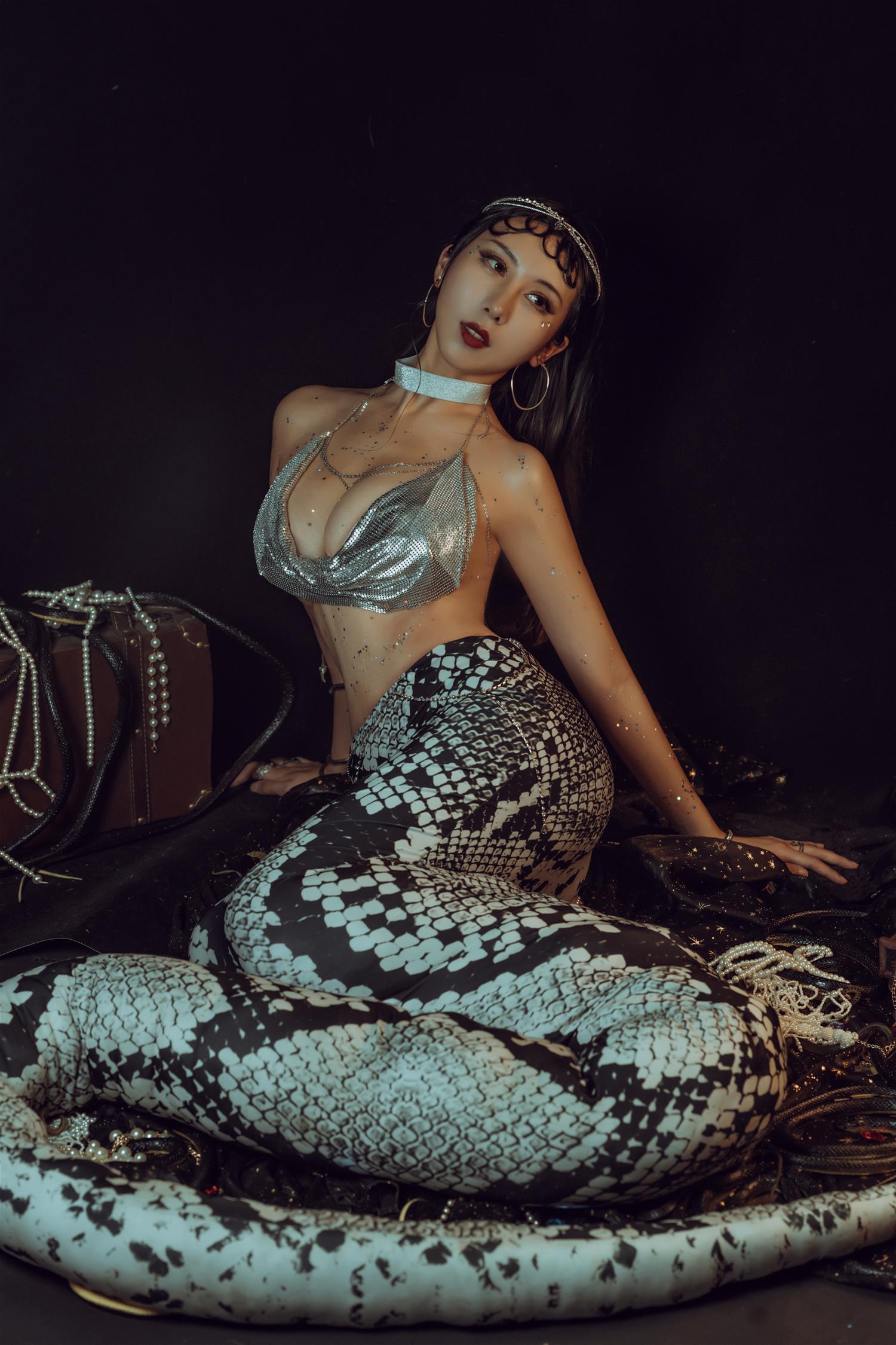 云溪溪 蛇姬 [40P-583MB]