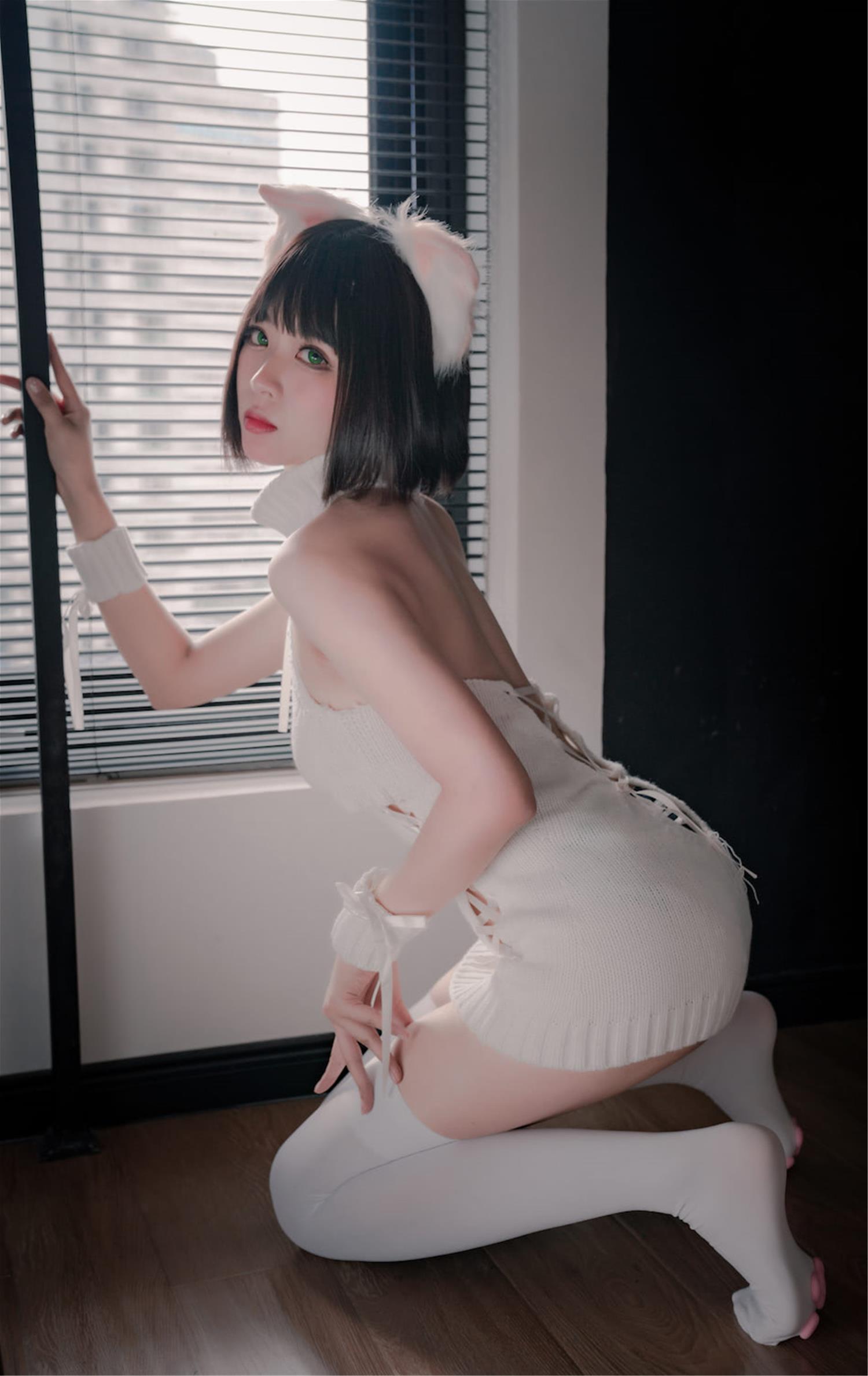 轩萧学姐 猫爪袜 [40P-118MB]