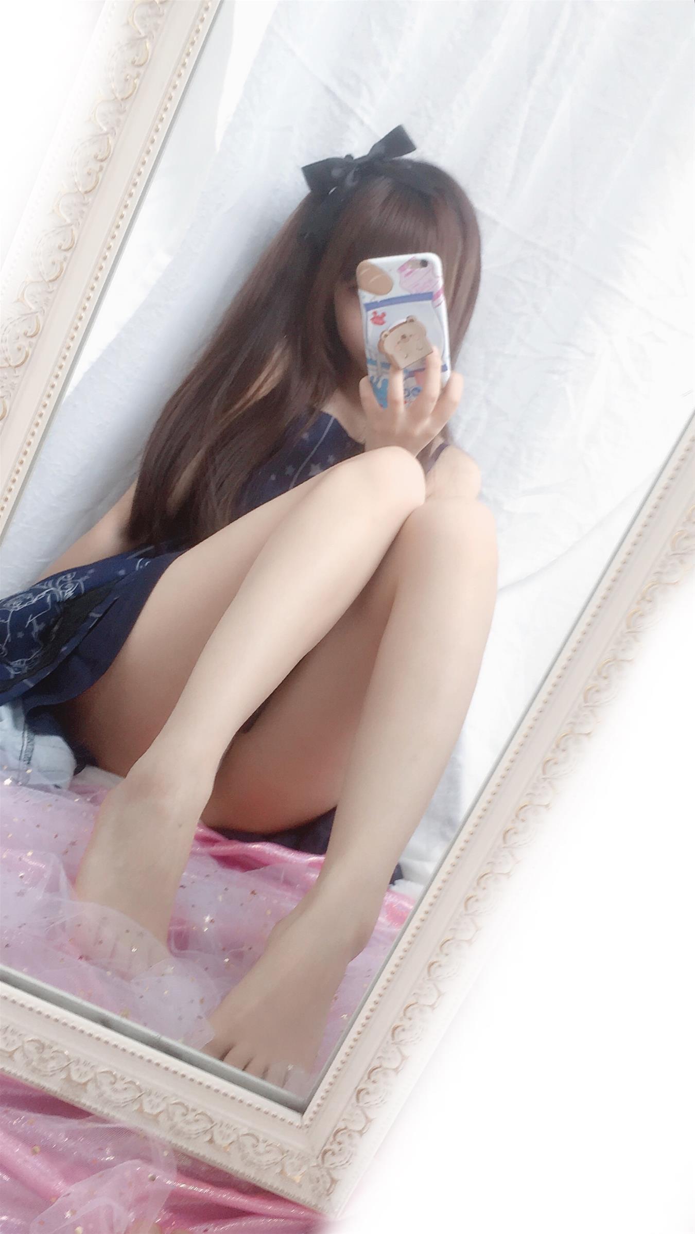 雪琪SAMA 自拍足控 [15P4V-127MB]