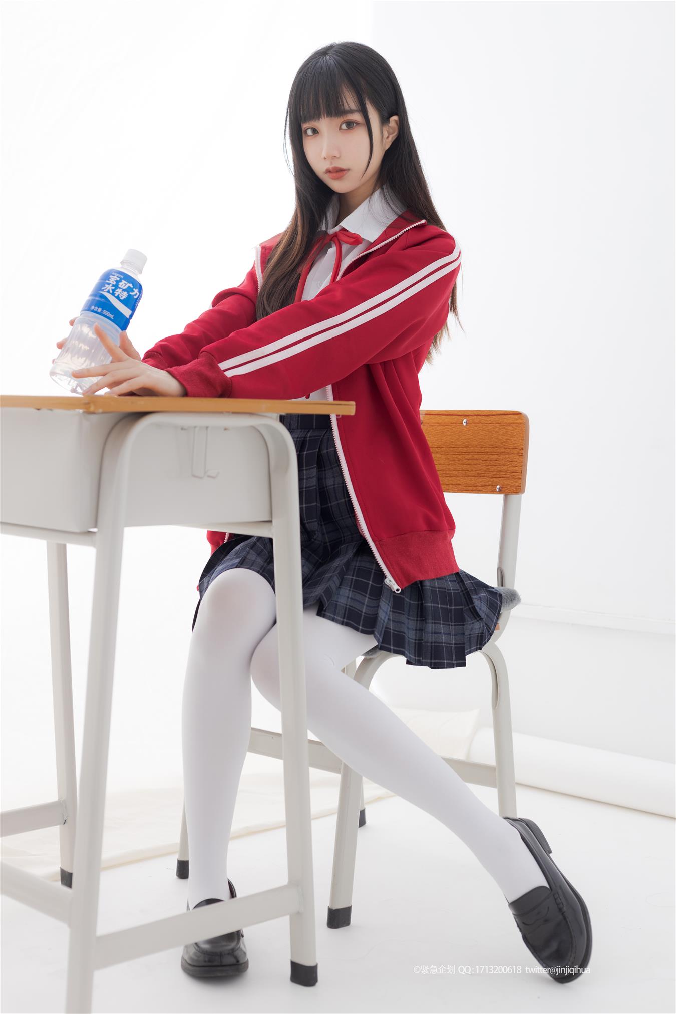 紧急企划 NO.008 井酱desu [108P1V-1.77GB]