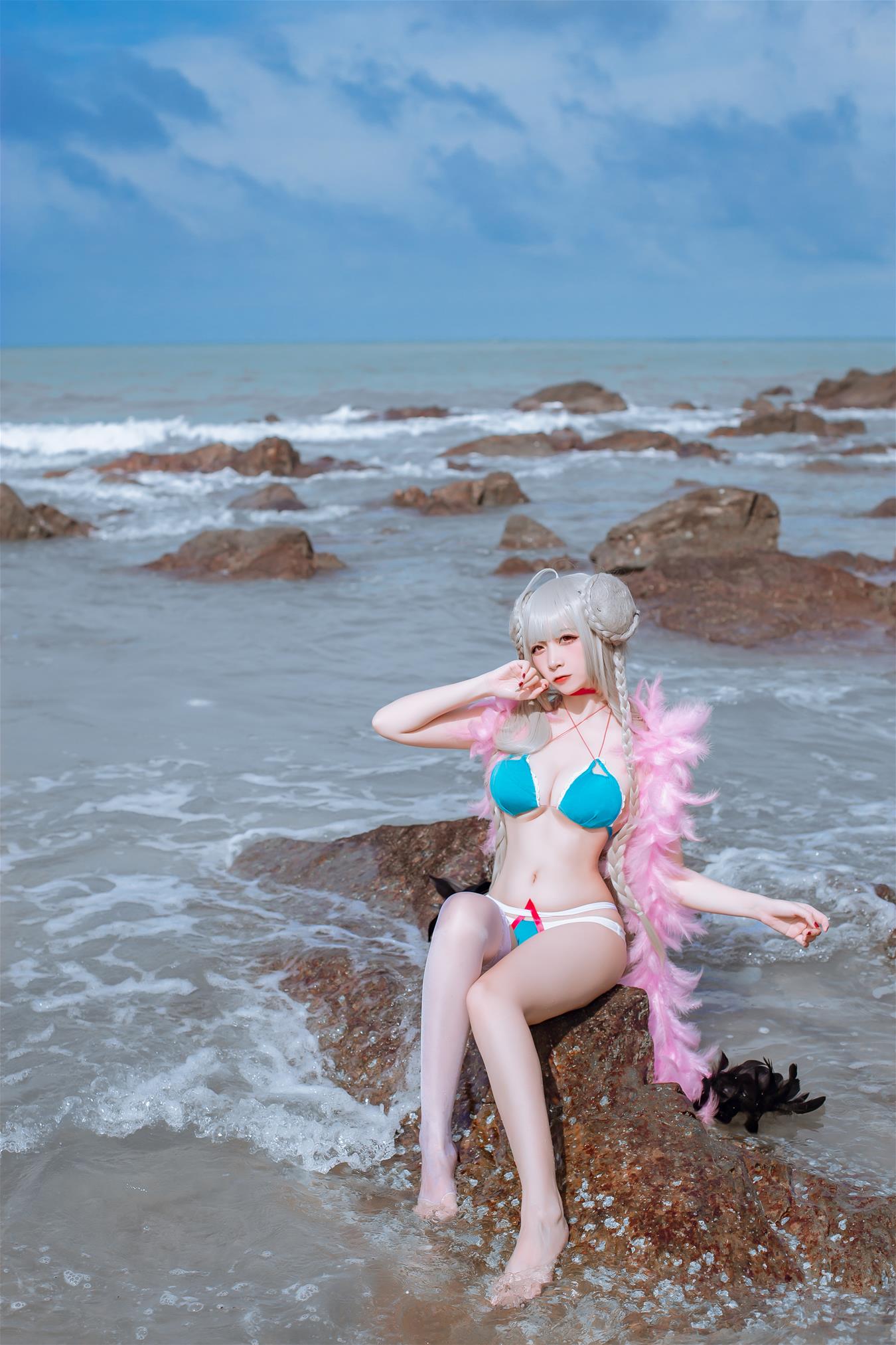 二佐 碧蓝可畏泳装 [27P-198MB]