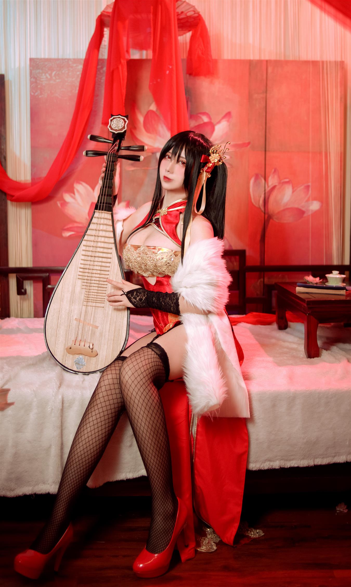 九曲Jean 大凤旗袍 [25P-151MB]