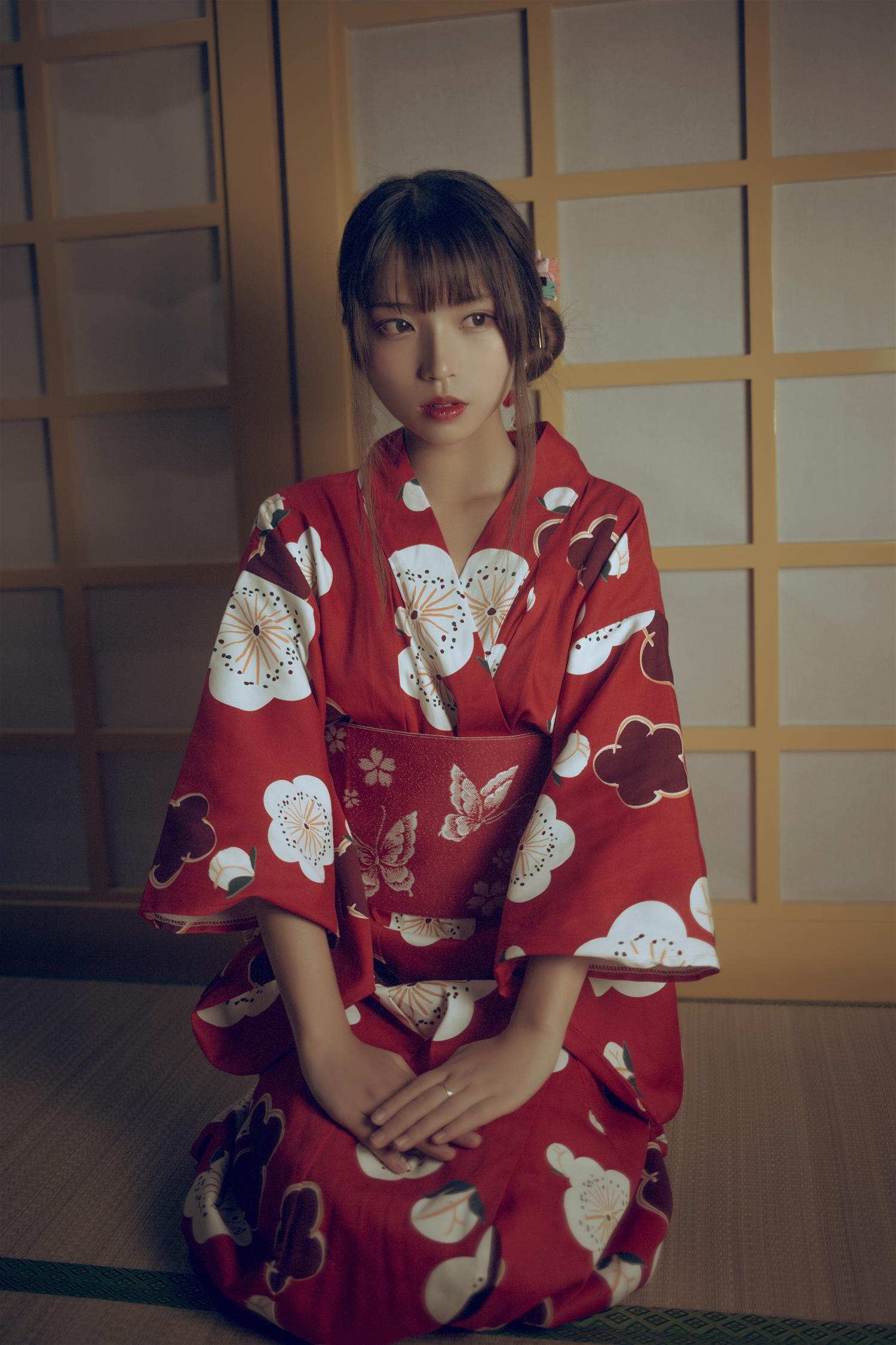 白易子教主 和服 [31P-95MB]
