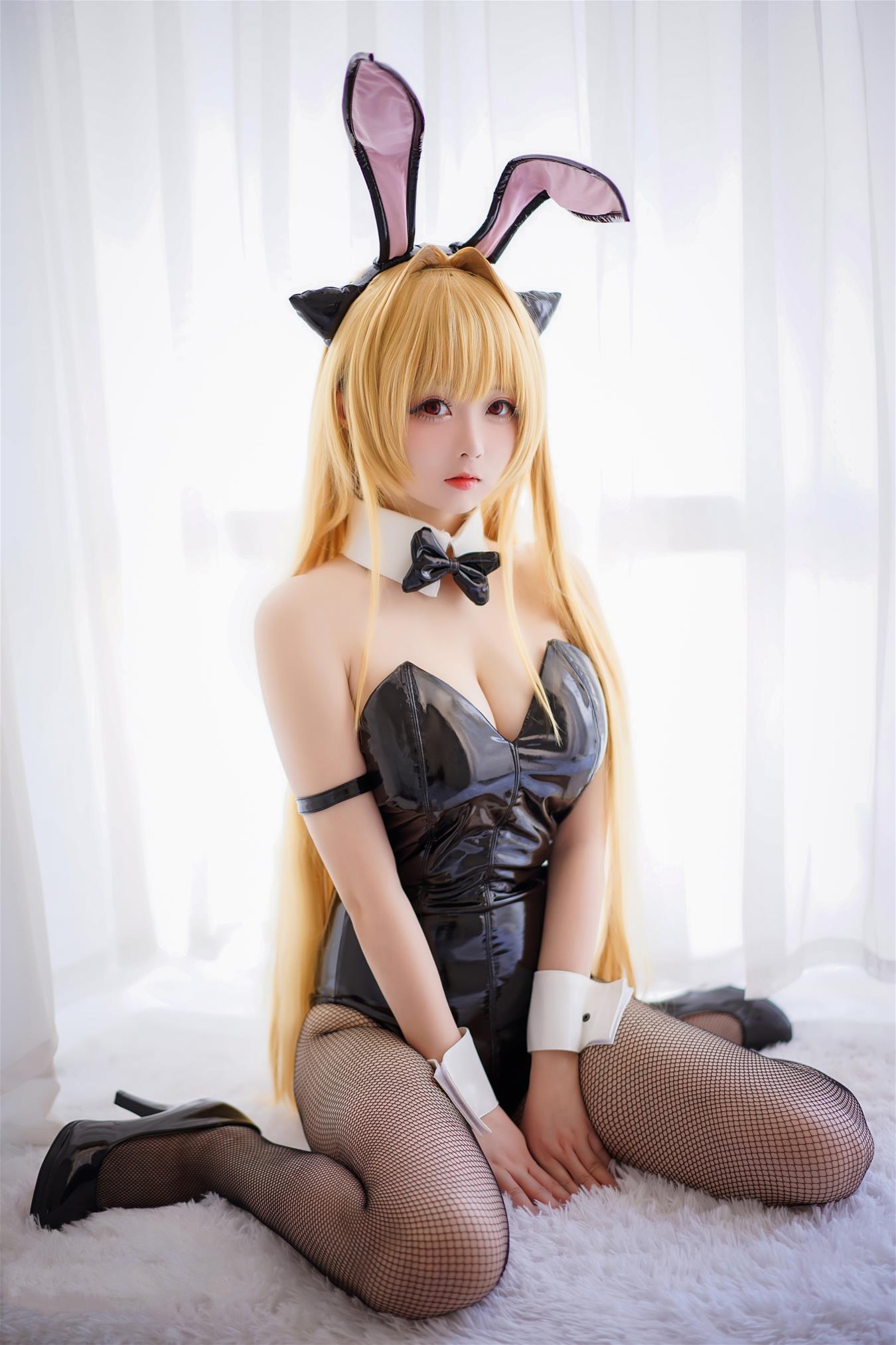 嶋葵 VOL.004 网袜兔女郎 [40P-374MB]