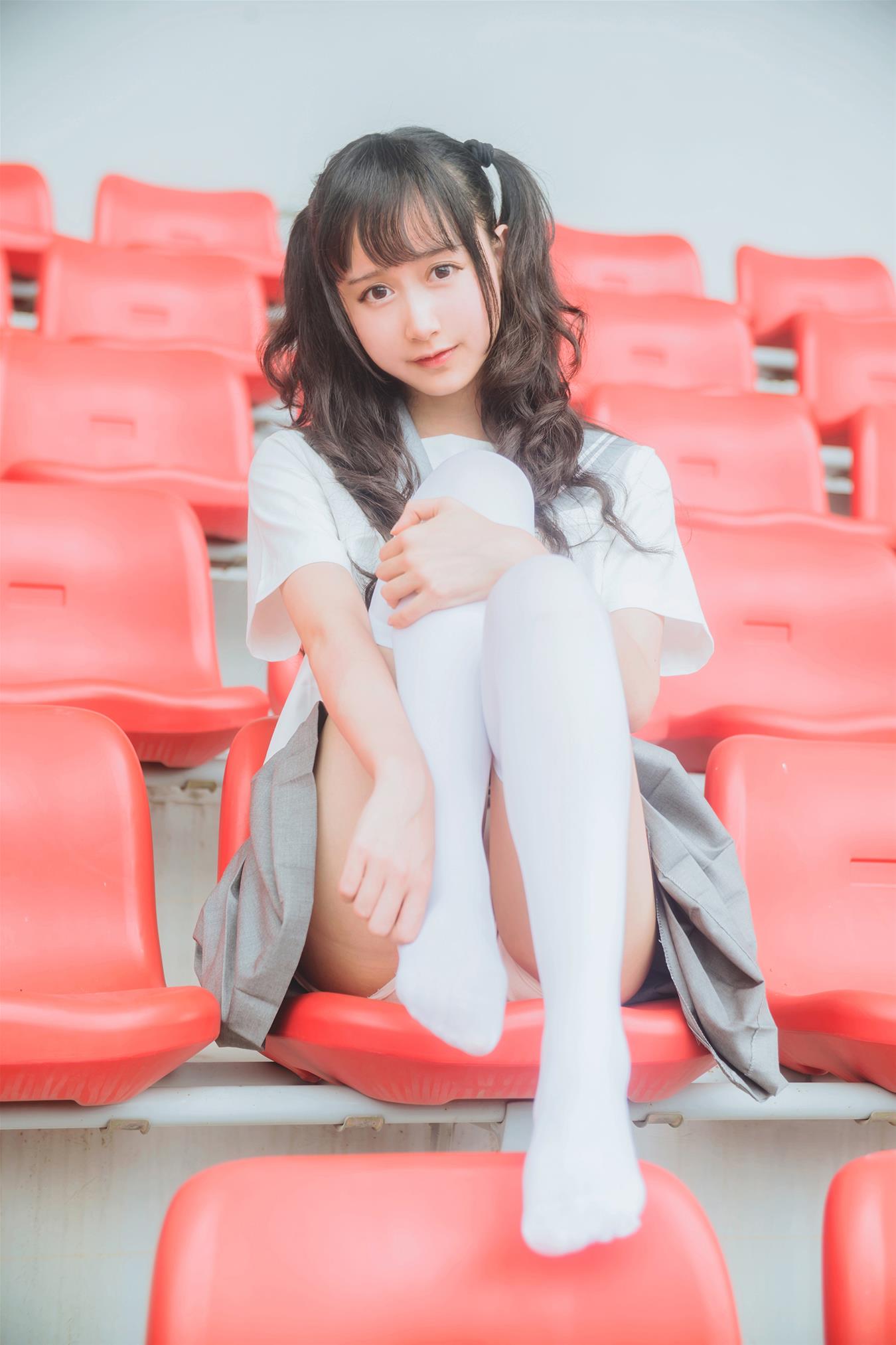 木绵绵OwO JK制服 [38P-83MB]