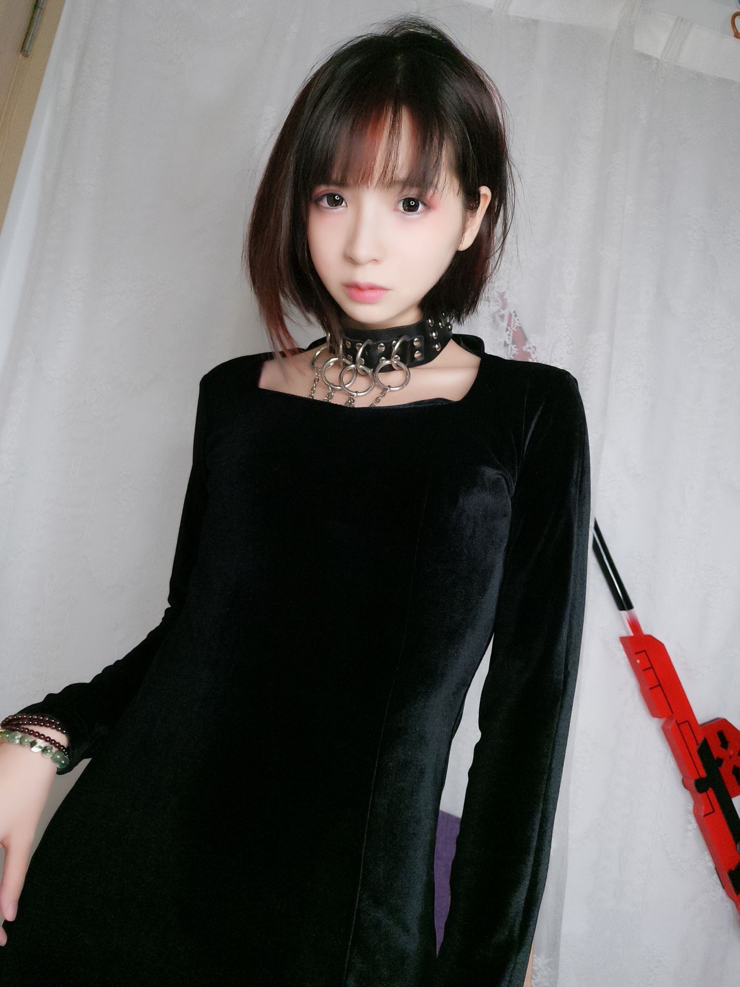 疯猫ss 黑色紧身衣 [24P-26MB]