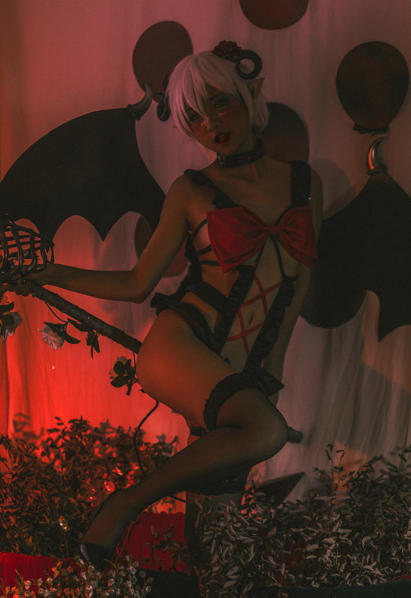 蓝小沂KiKi 小恶魔与艾什cos [9P-127MB]