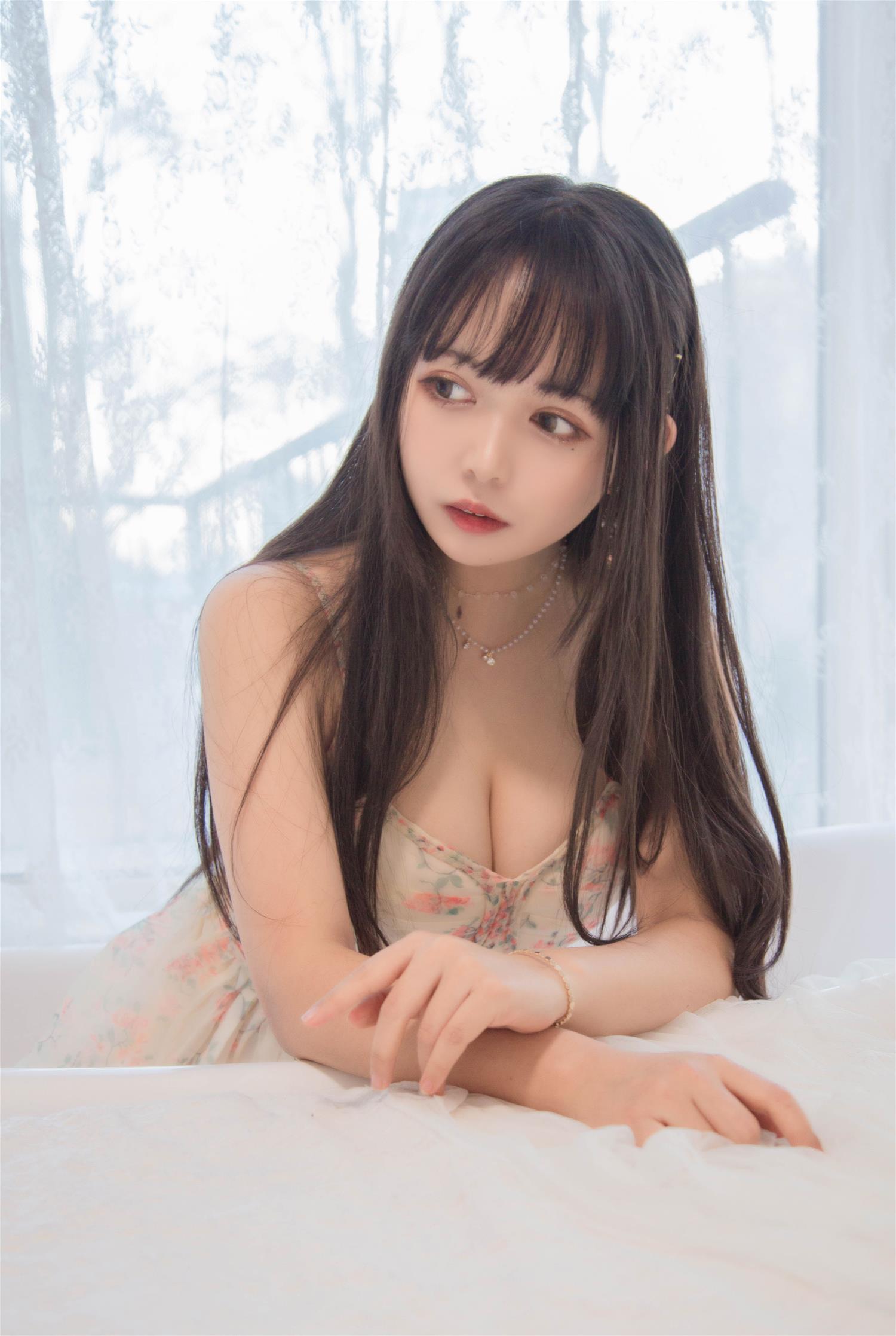 黑猫猫 good morning [10P-11MB]