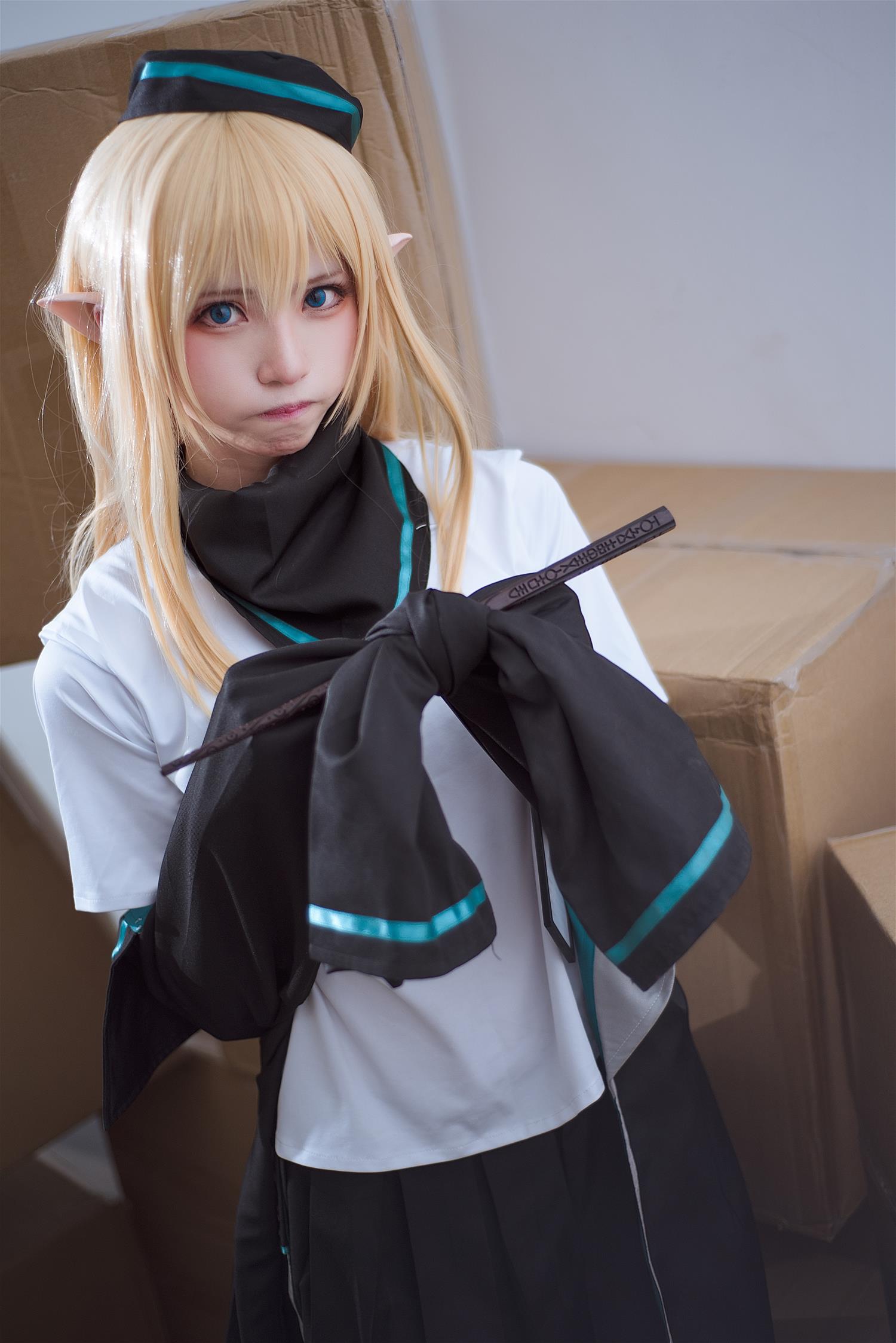 绮太郎_Kitaro 明日方舟 杜林 [19P-217MB]