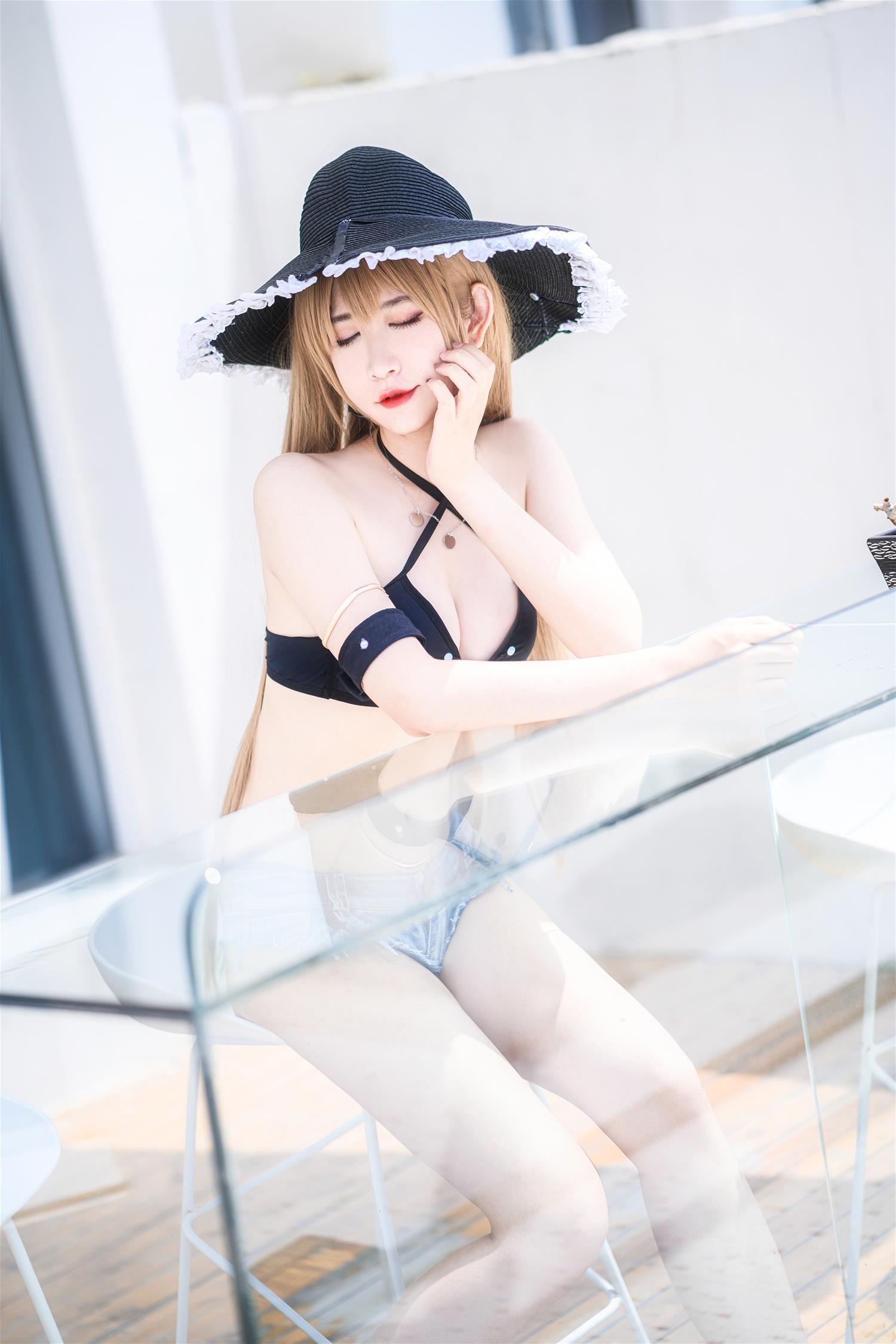 阮邑_Fairy 让巴尔泳装 [25P-427MB]