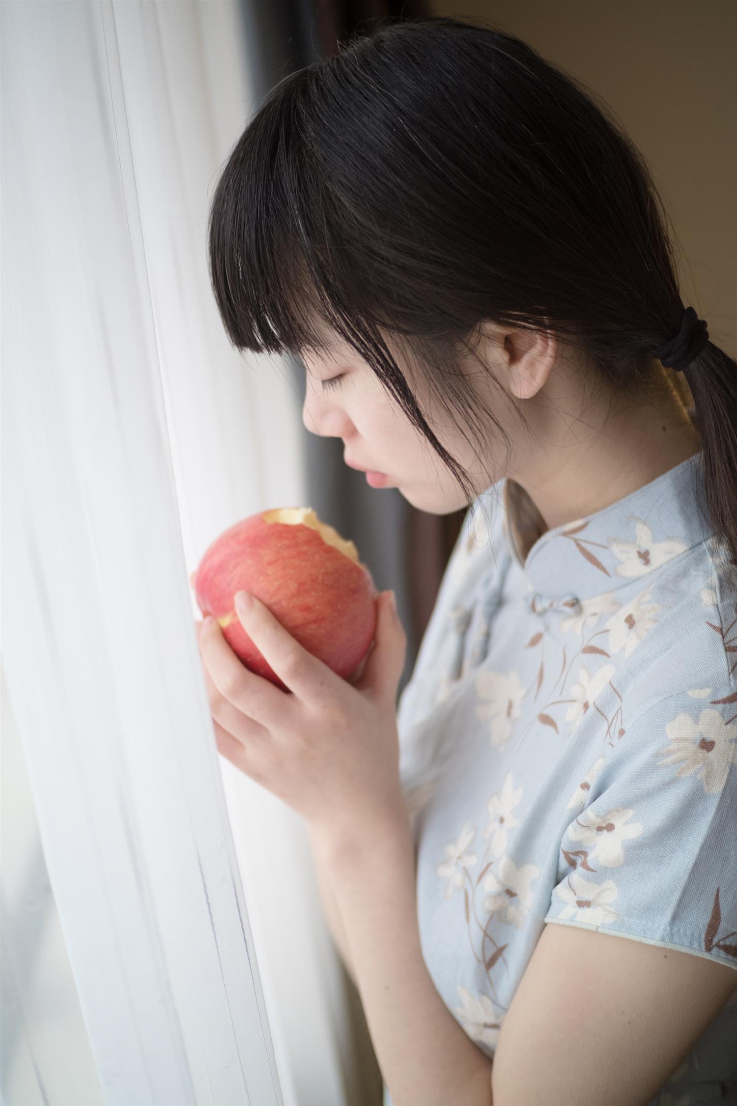 西尔酱 兰草旗袍篇 [41P-87MB]