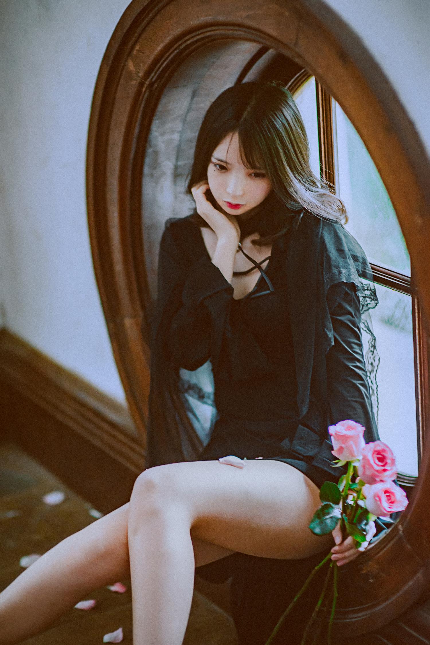 疯猫ss 沙面 [20P-404MB]