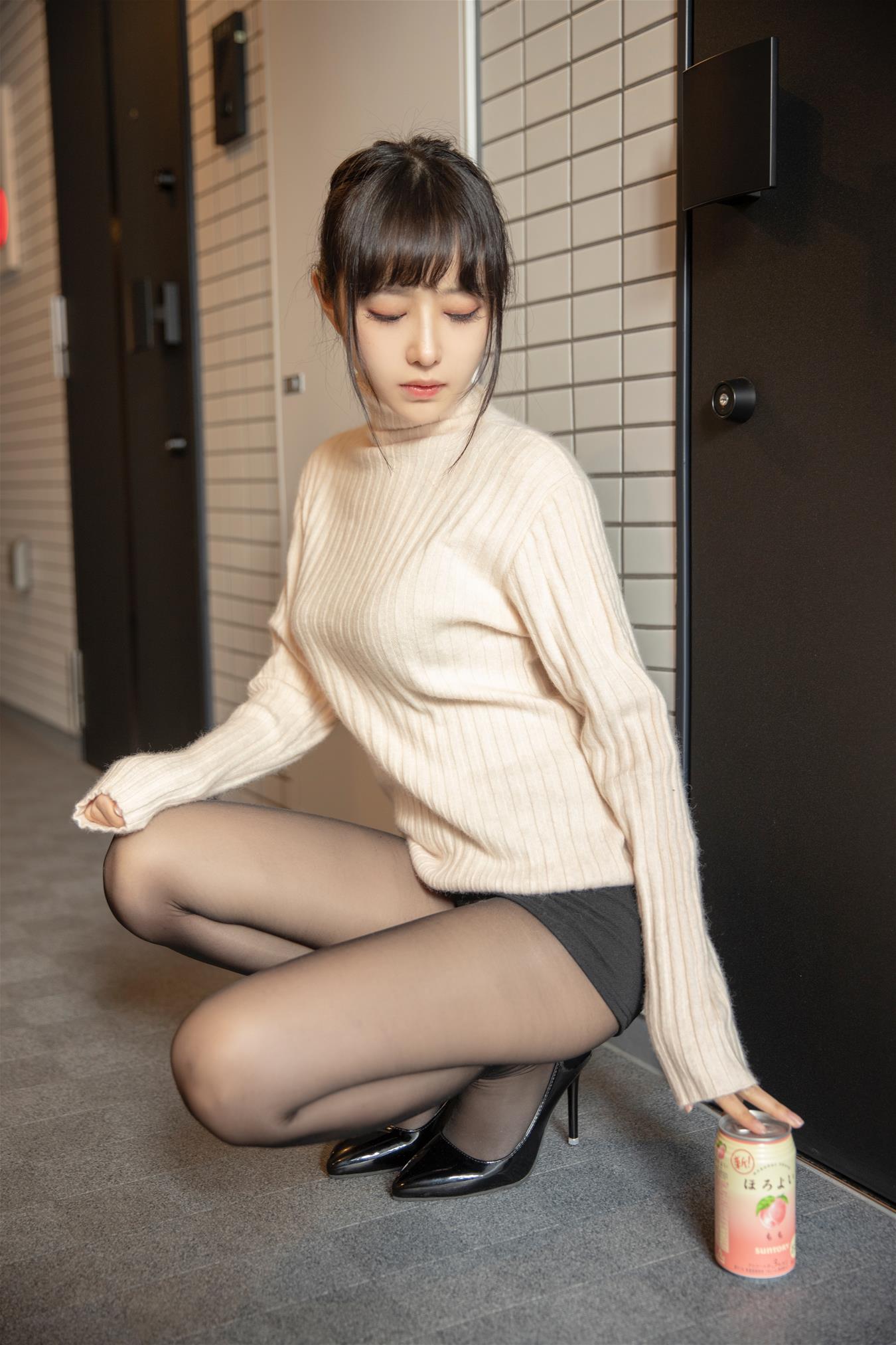 Shika小鹿鹿 年上彼女 [37P-353MB]