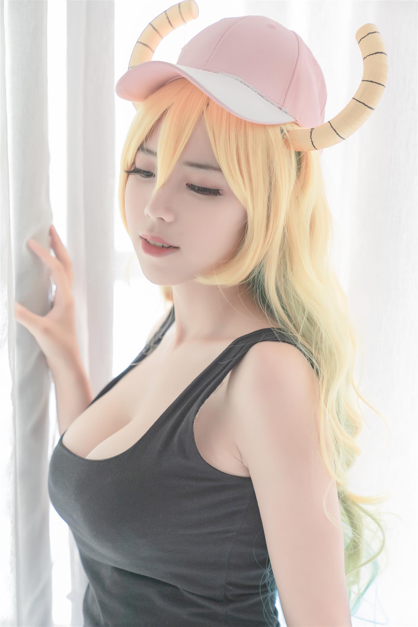 塔塔_Lo1iTa 一号写真本 [40P-422MB]