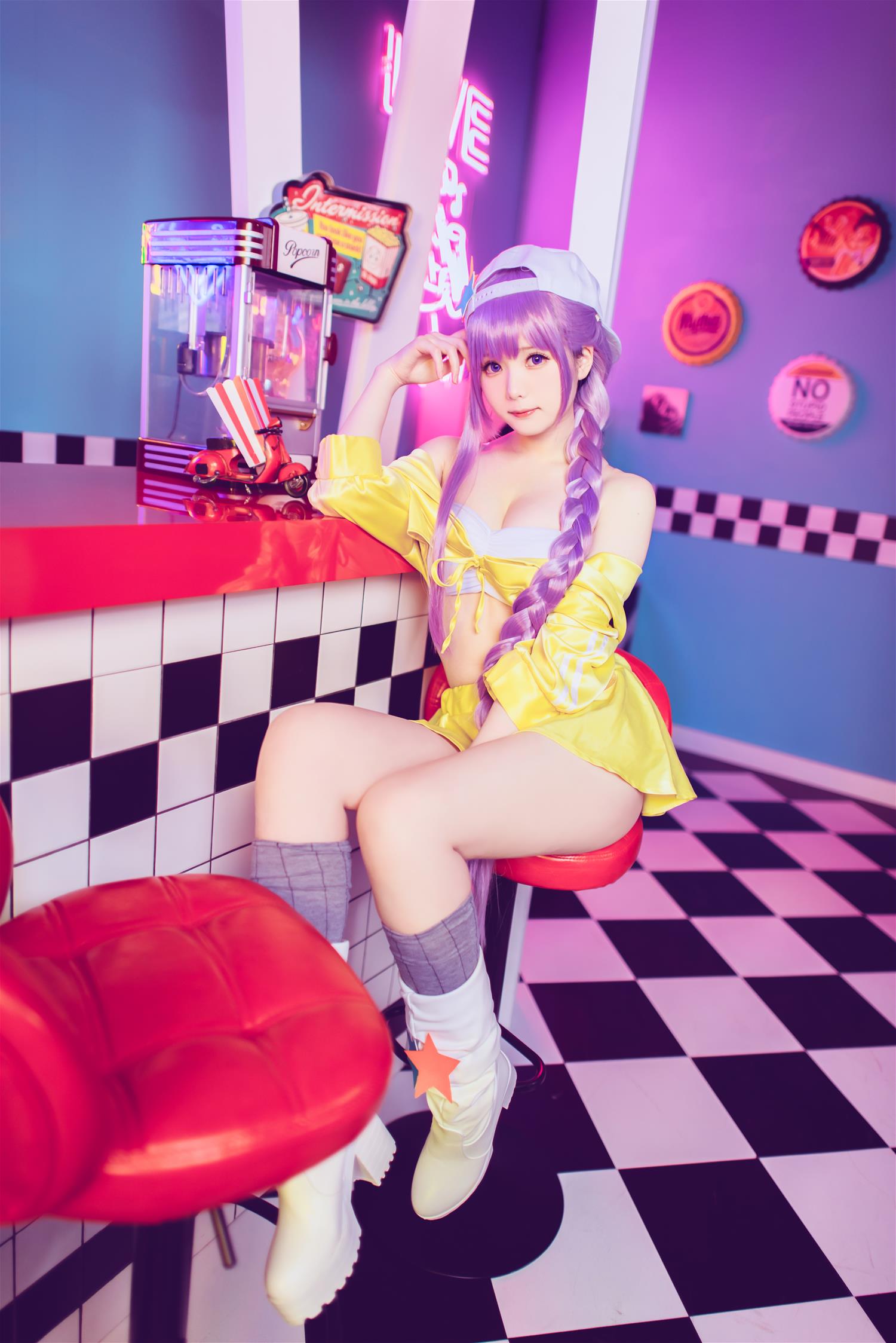 霜月shimo BB泳装 [15P-274MB]