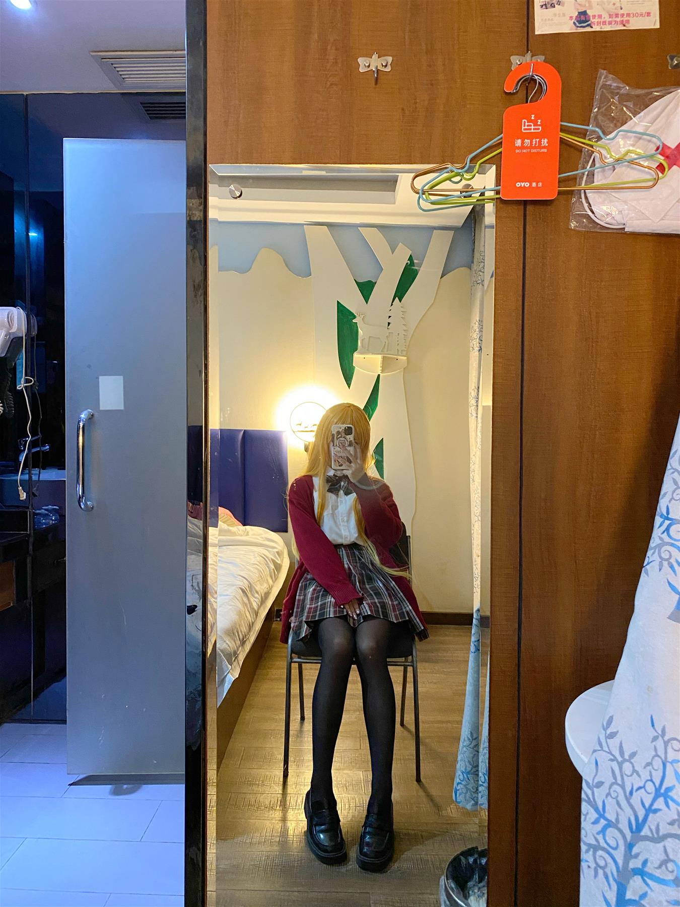 芋圆侑子 金毛不良jk [42P5V-533MB]