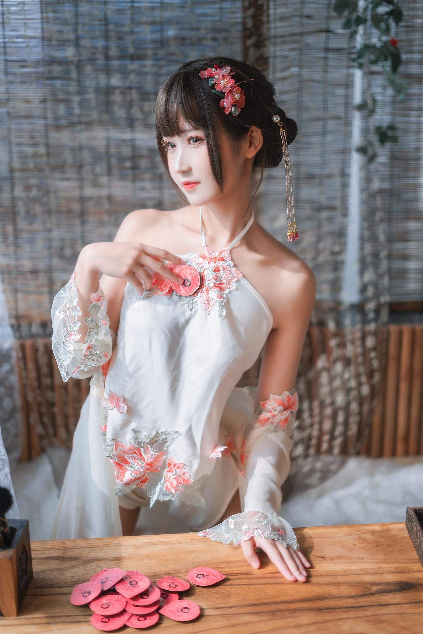 三度_69 肚兜 [32P-214MB]