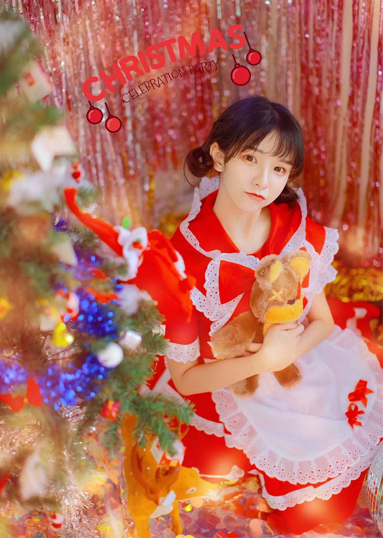 赵小臭 安妮圣诞 [14P-21MB]