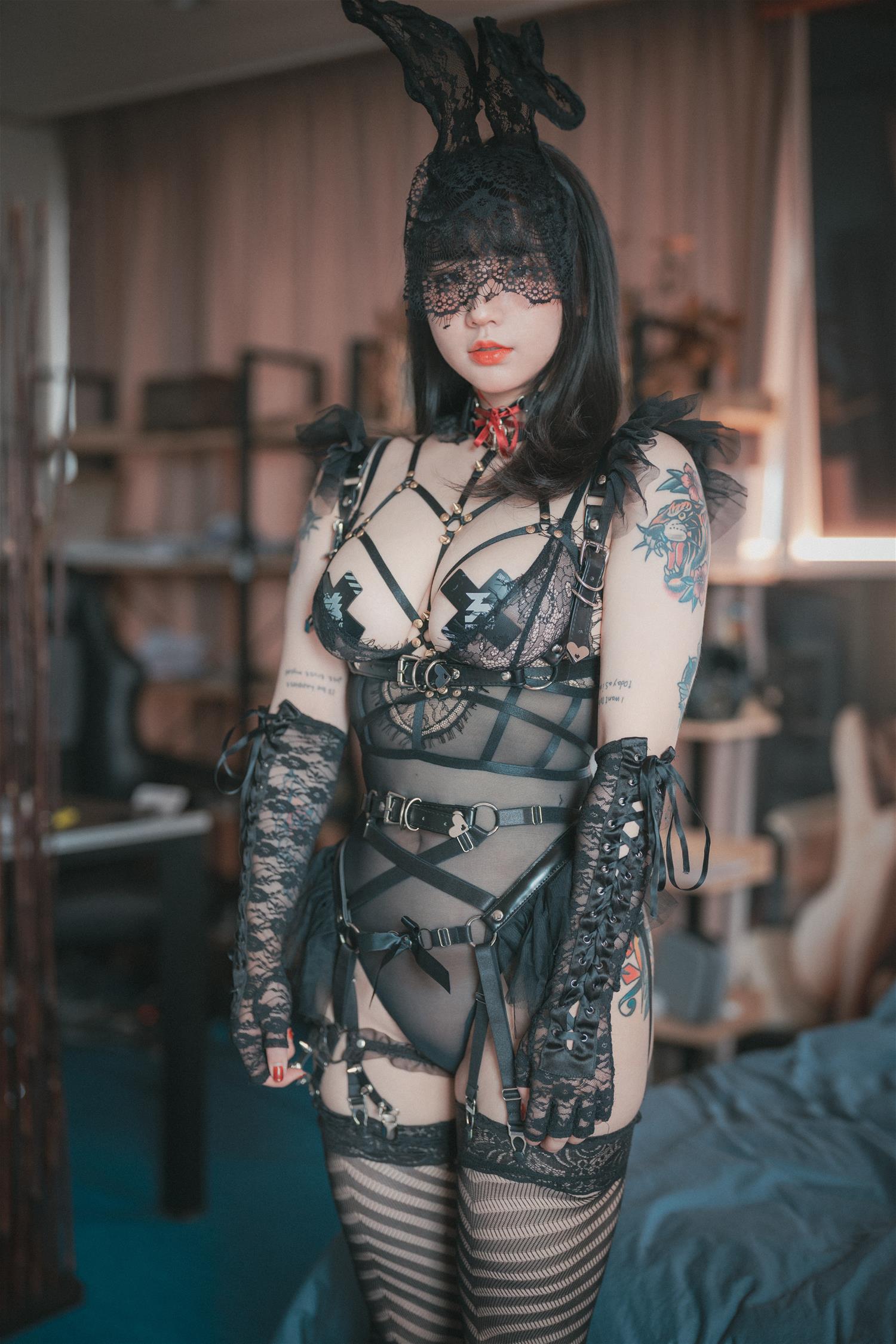 Echi (이치) DJAWA Reine des Lapins [125P-2.47GB]