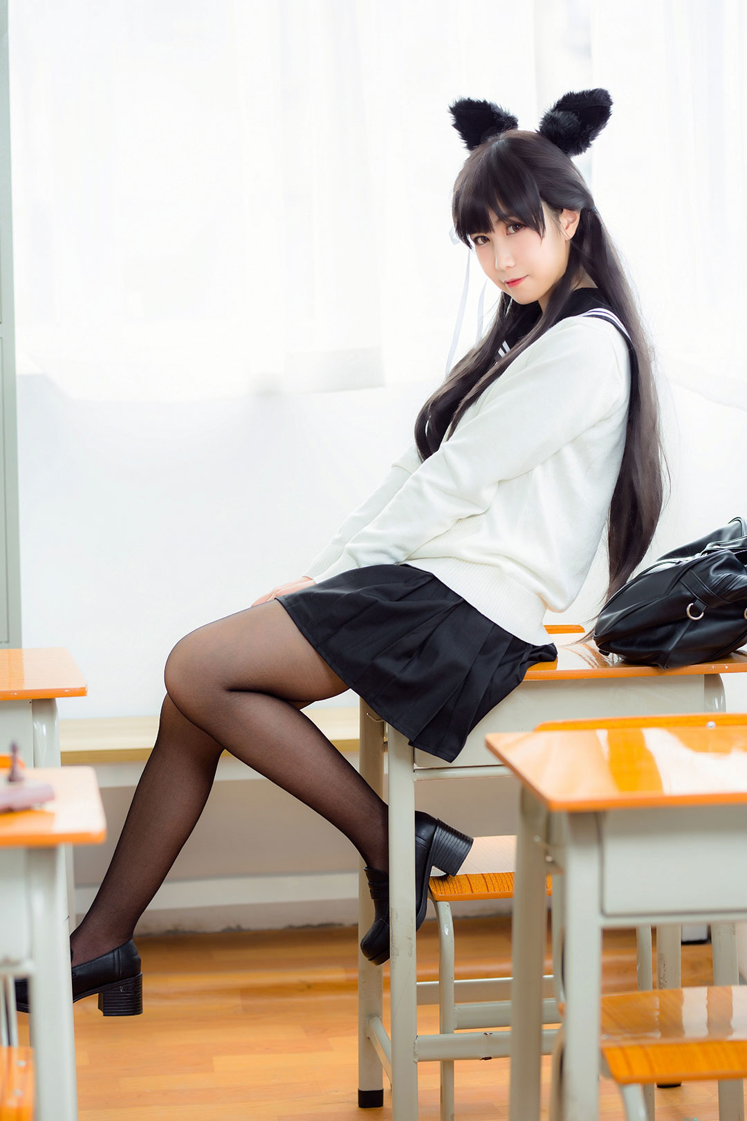 枸名 爱宕 犬 校园浪漫曲 [22P-3MB]