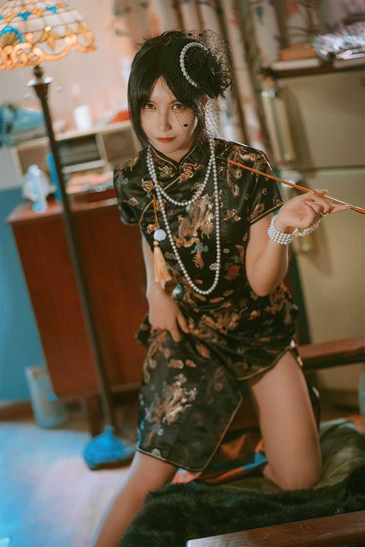 枸名 军阀太太 [18P-2MB]