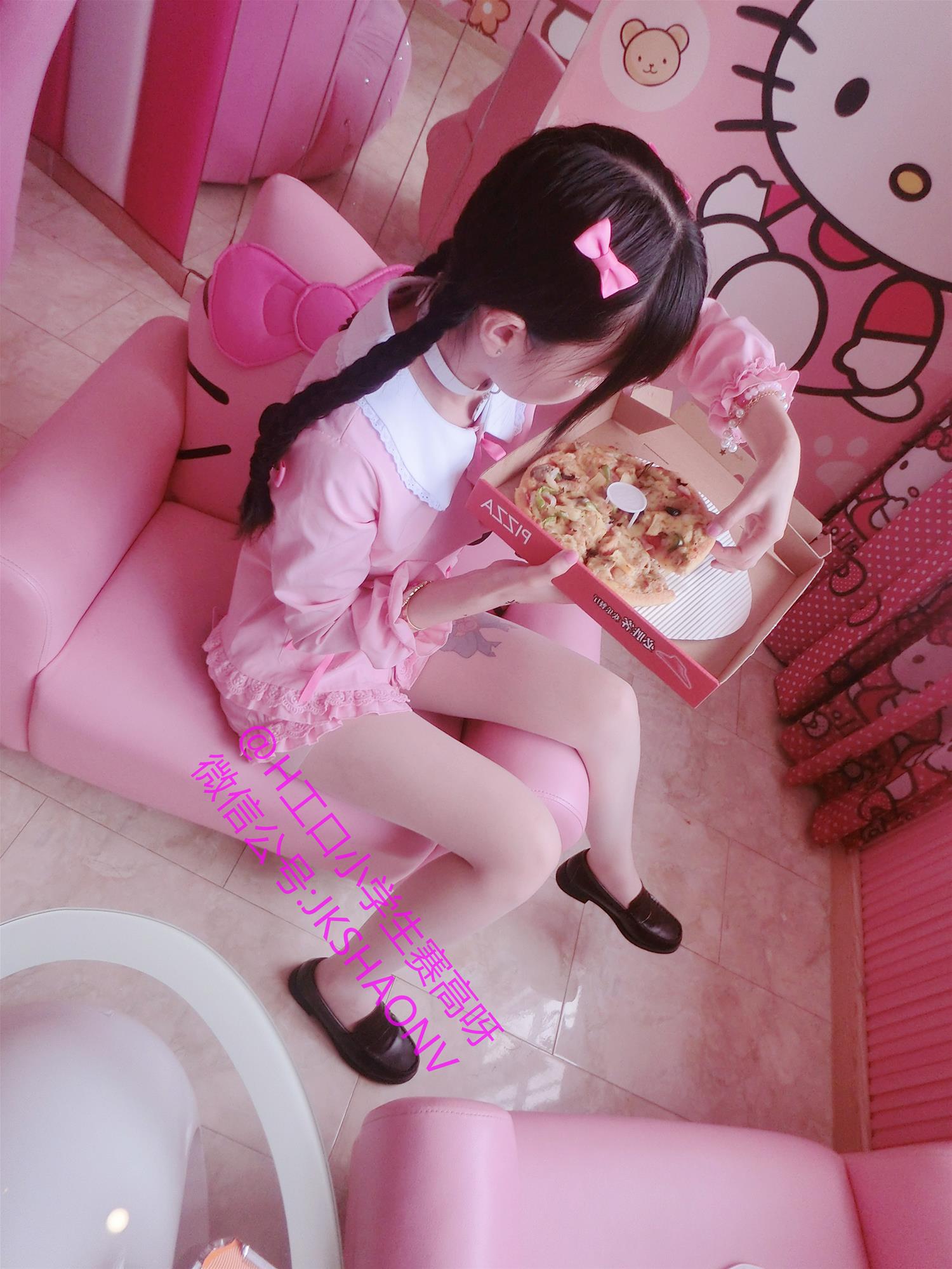 小学生赛高 和泉纱雾粉色内衣 [60P-64MB]