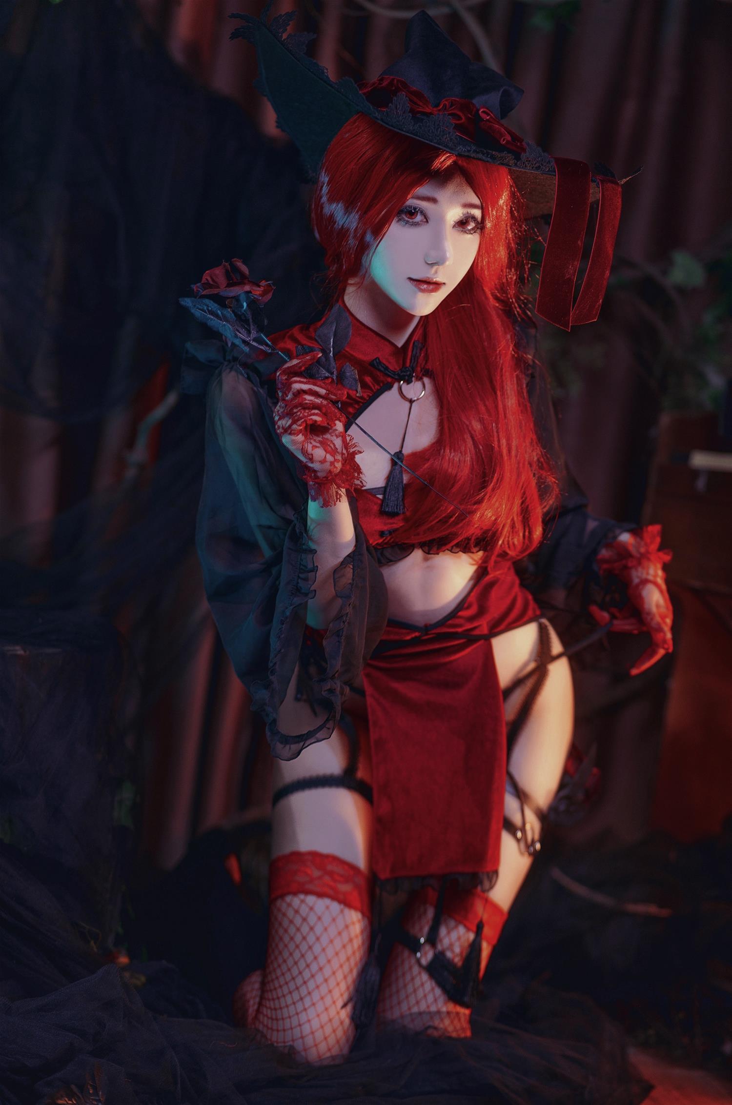 南桃Momoko 红女巫 [19P-162MB]