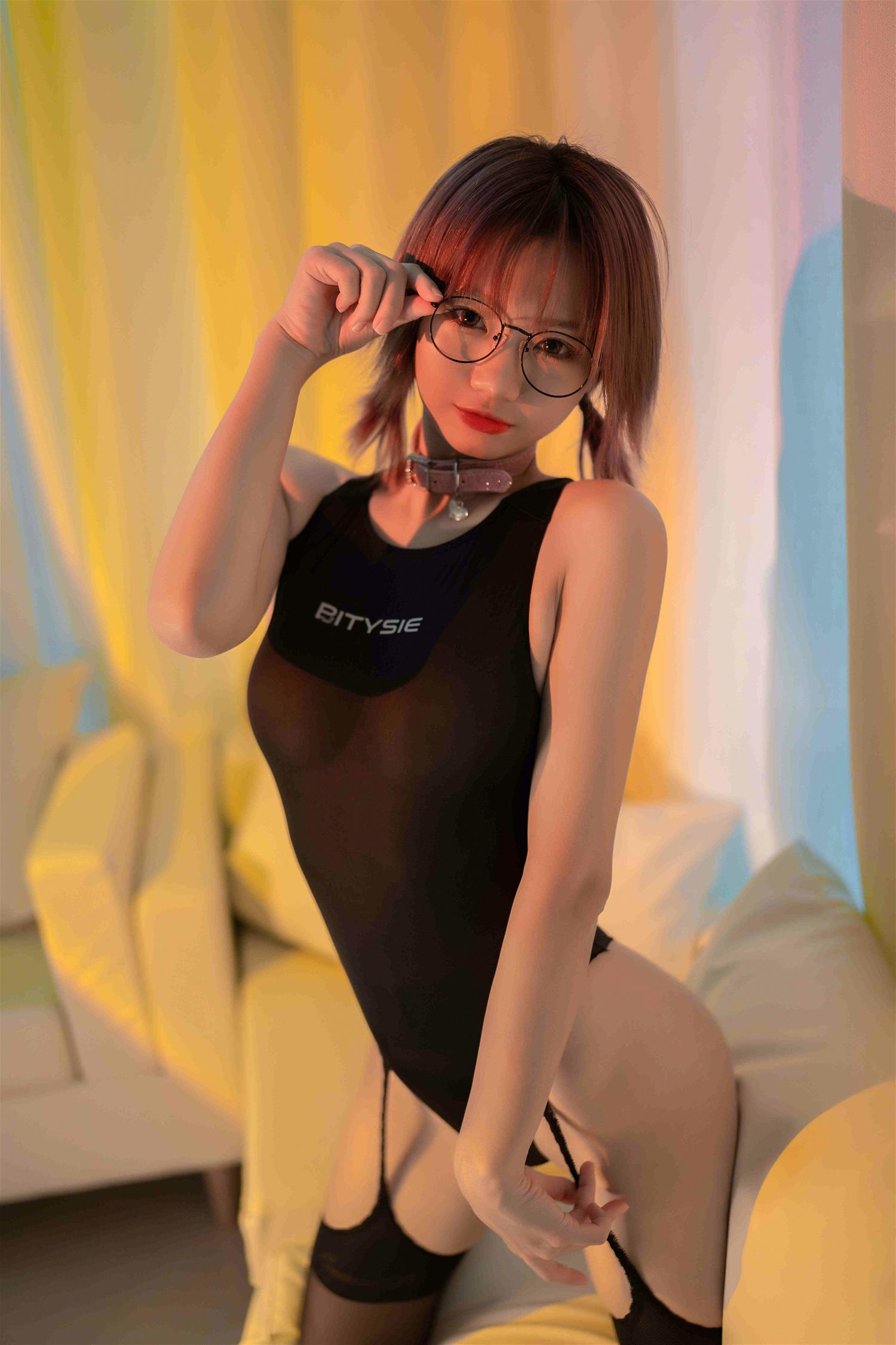 柒柒要乖哦 竞泳水着 [82P-1.03GB]