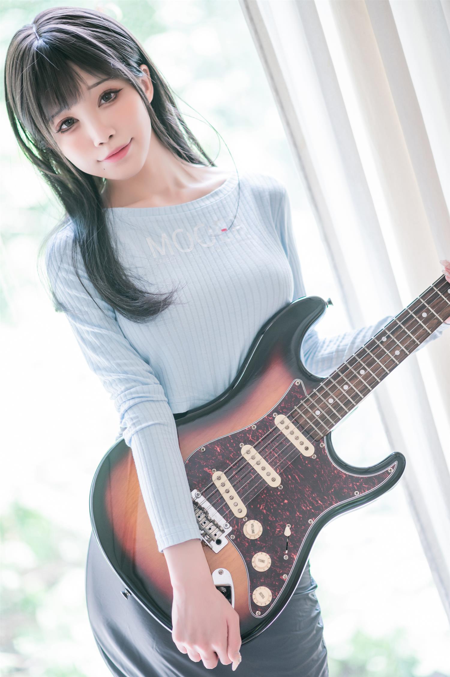 水淼aqua 吉他妹妹 [59P-61MB]