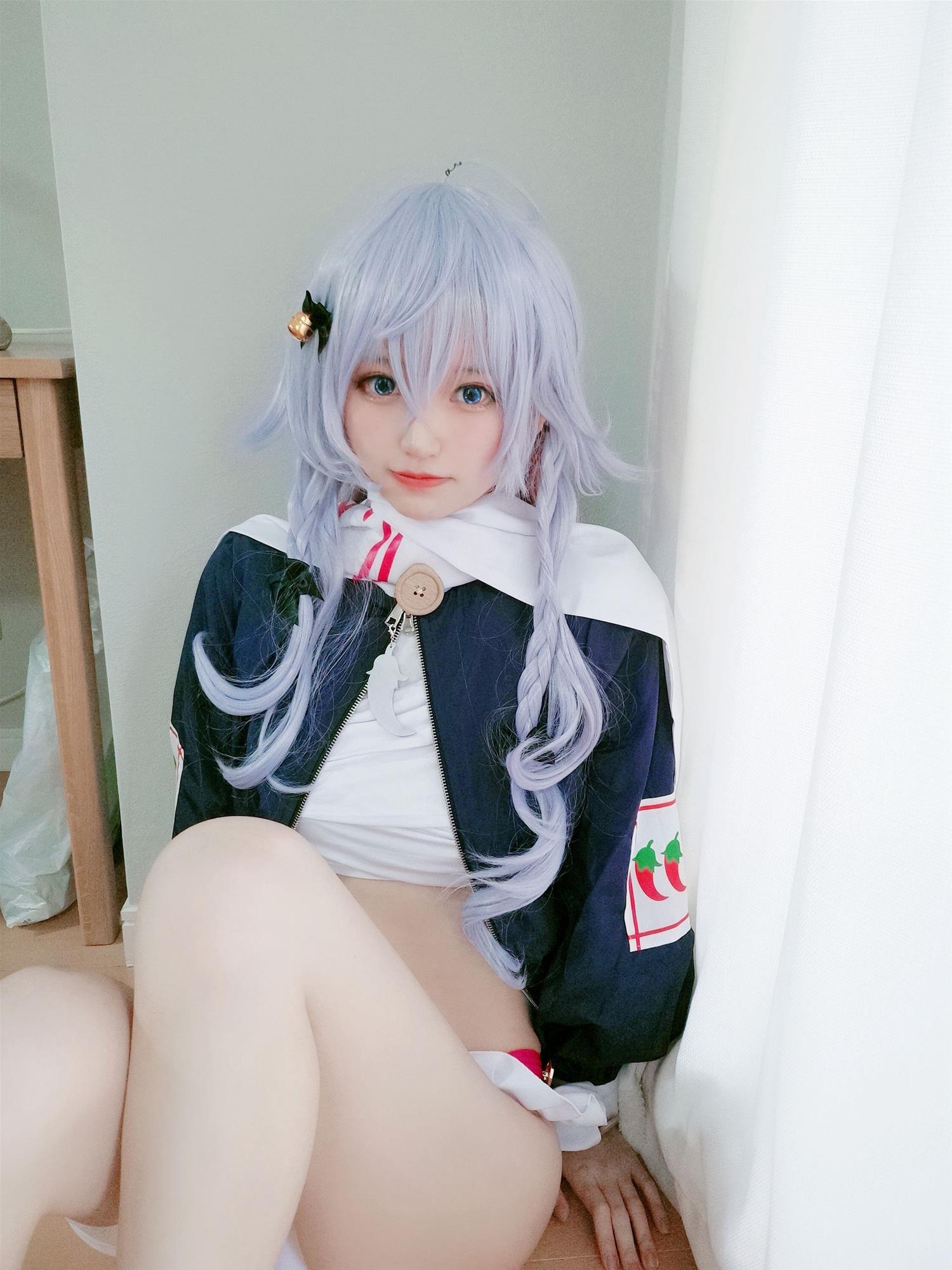 千阳 狗妈cos（七奈神乐）[16P-25MB]