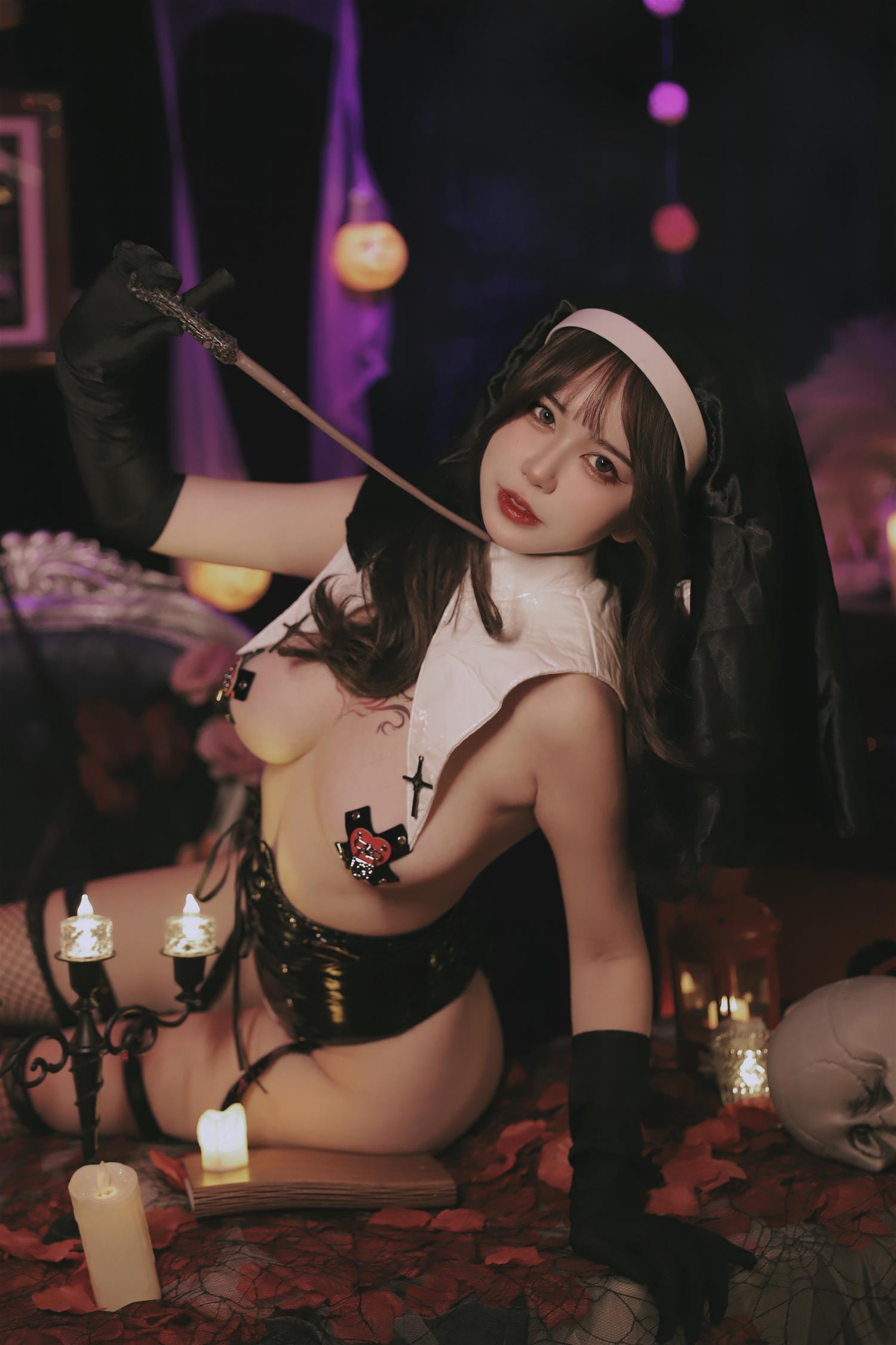 Tina很妖孽呀 万圣限定修女 [72P3V-585MB]
