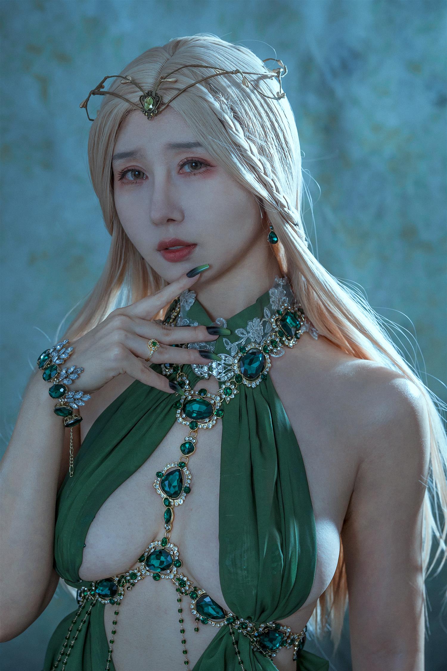 云溪溪 奶桃 Malachite孔雀石 [40P-376MB]