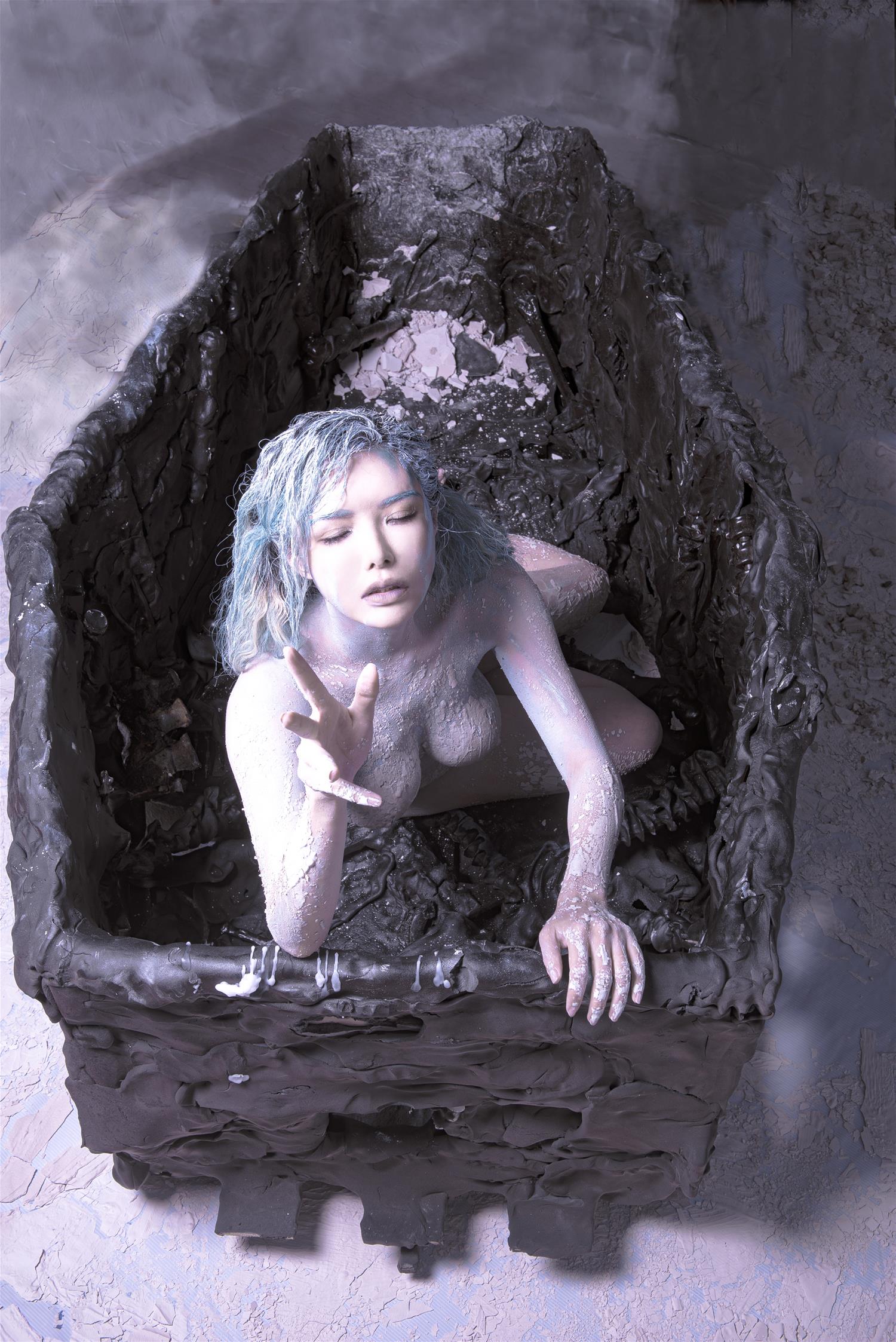 秋和柯基 复生 [72P-778MB]