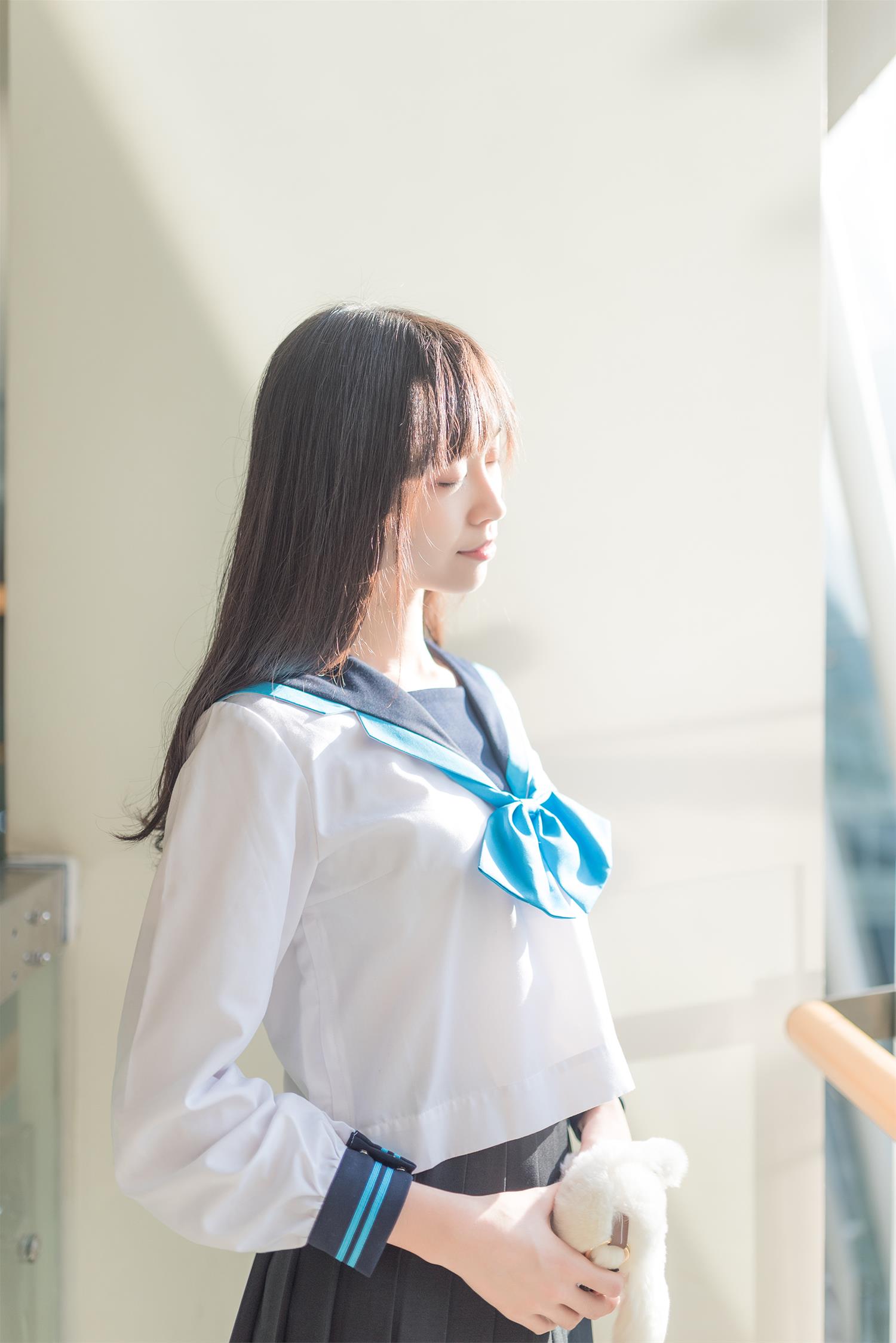 风之领域 NO.003 黑丝美腿户外 [39P-81MB]