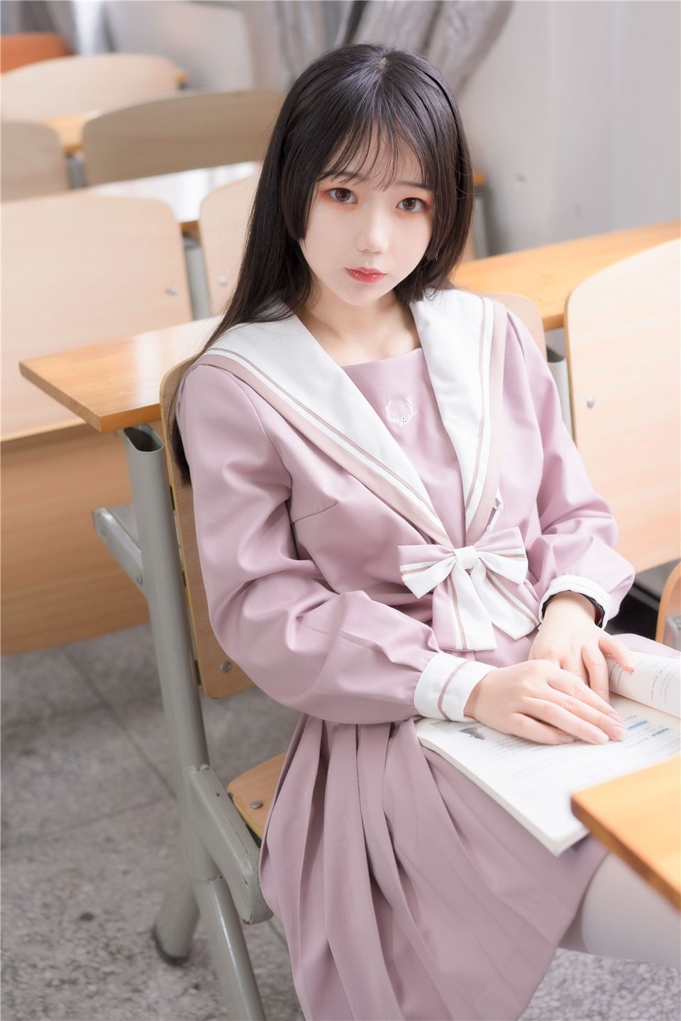 少女写真@粉色JK小姐姐 [49P]