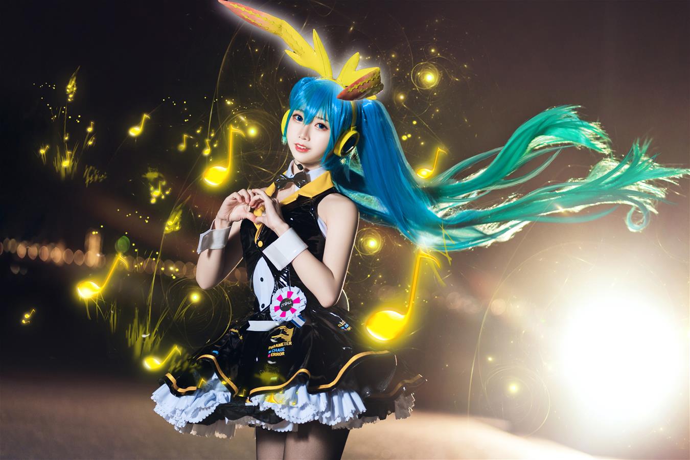 Coser面饼仙儿 初音Miku [19P-286MB]
