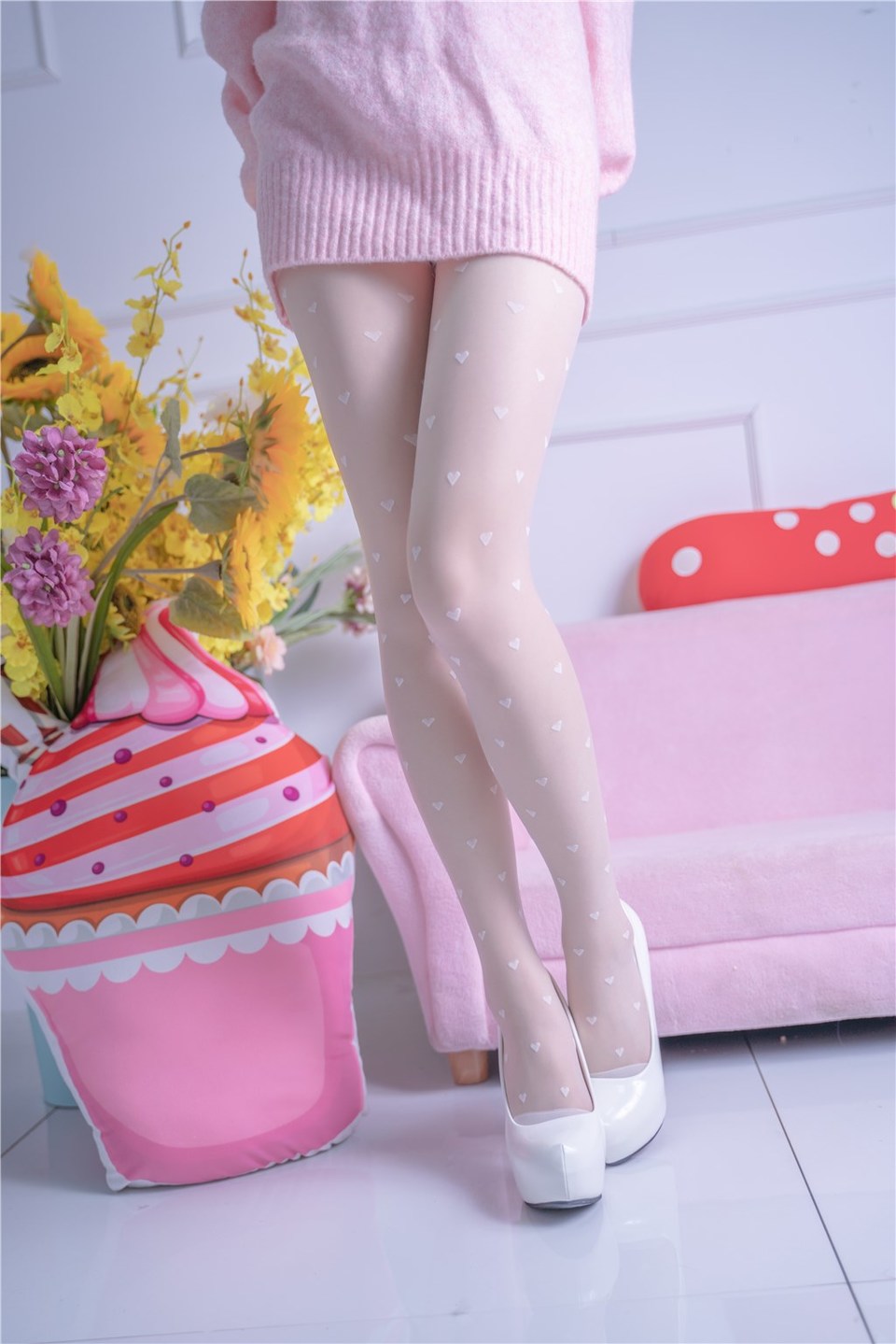 少女写真@连丝袜都是爱你的形状 [45P]