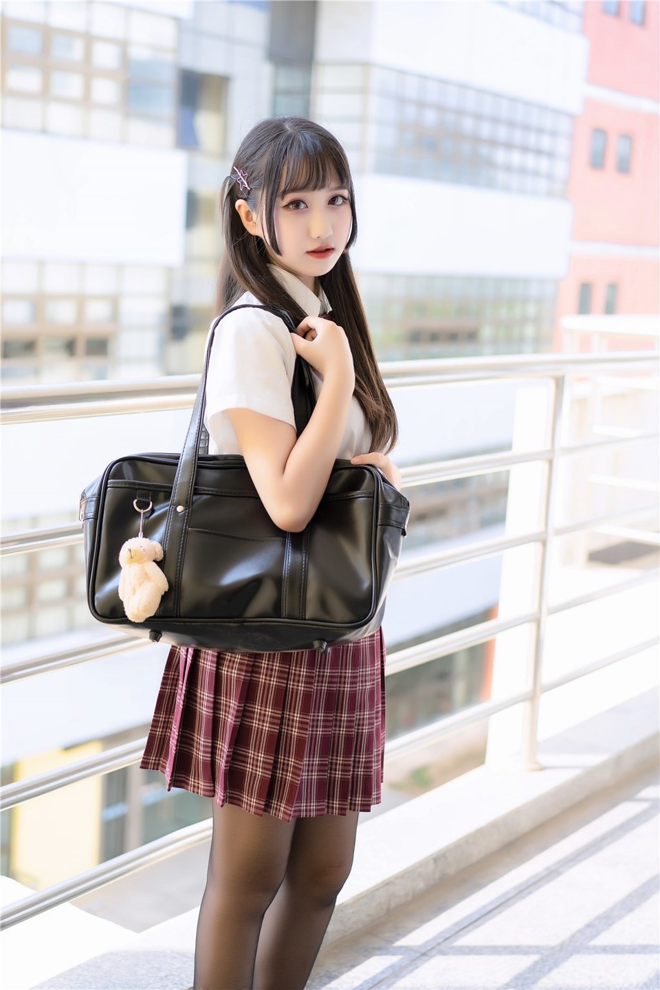 少女写真@超甜的制服学妹 [44P]