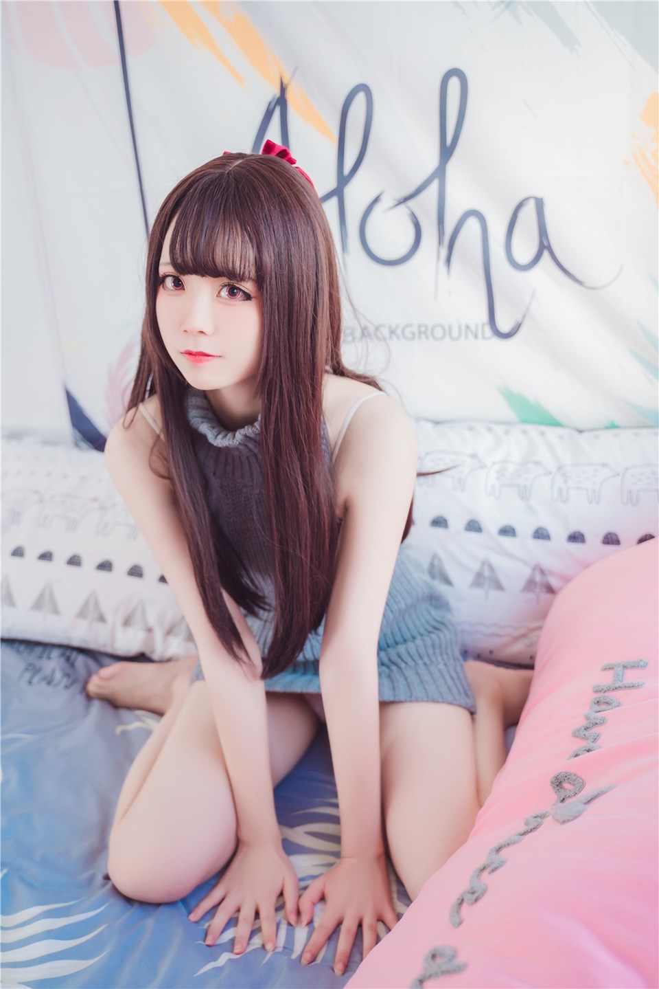 少女写真@露背毛衣 [40P]