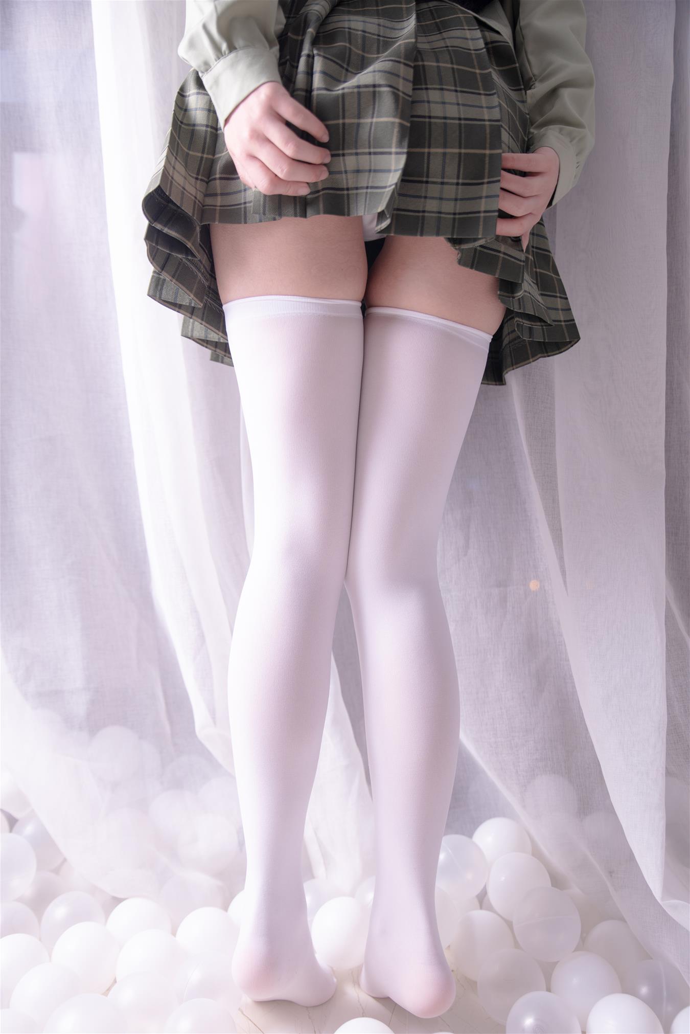 Coser面饼仙儿 纯腿福利 [43P-586MB]