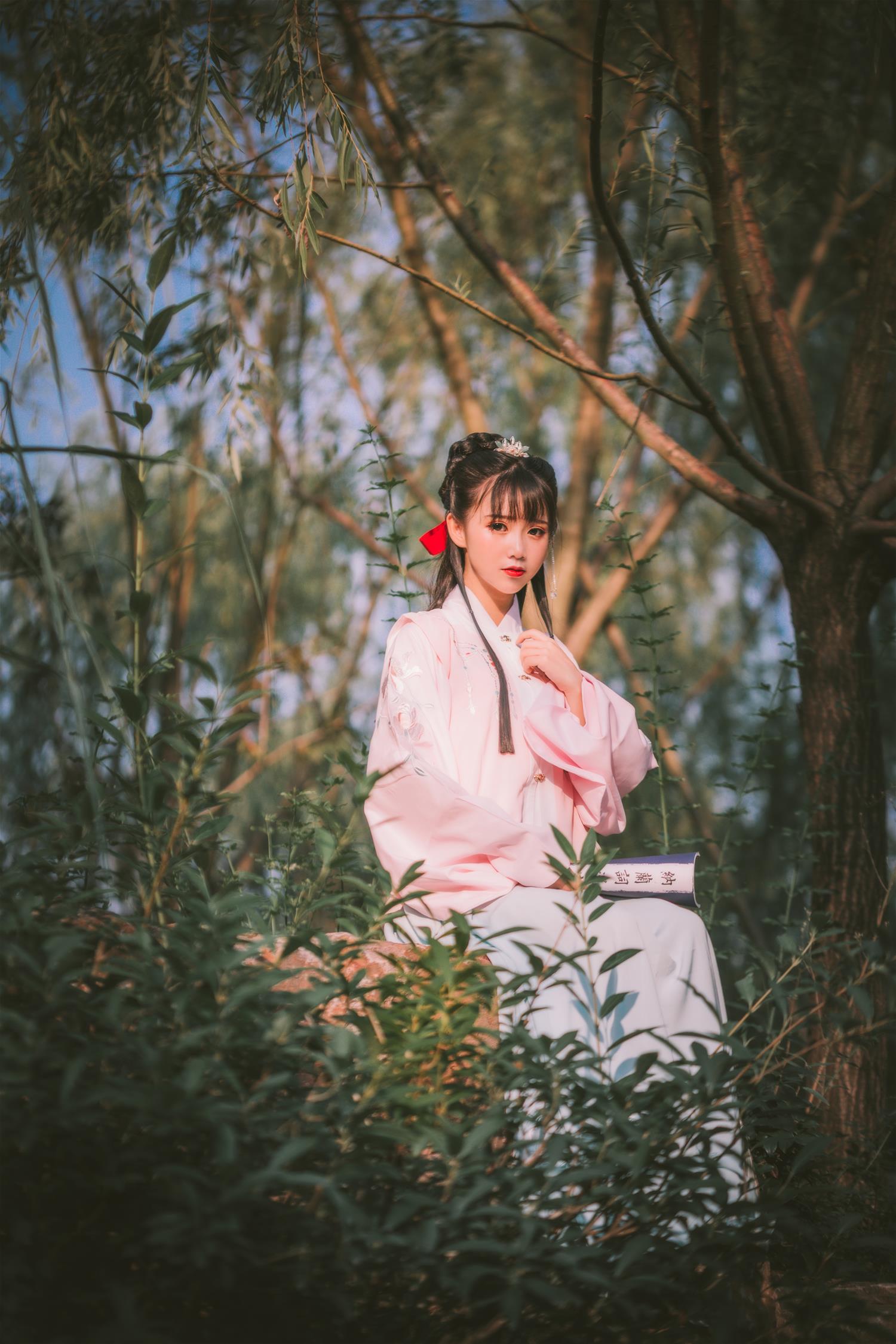 Coser面饼仙儿 明治汉服 [22P-322MB]