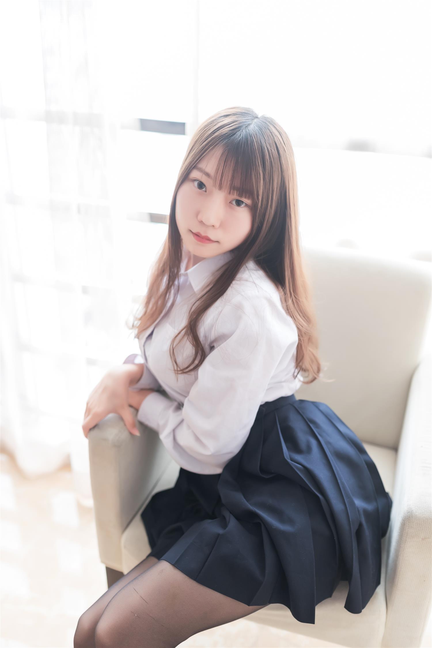 香草喵露露 黑丝萌妹 [44P-194MB]