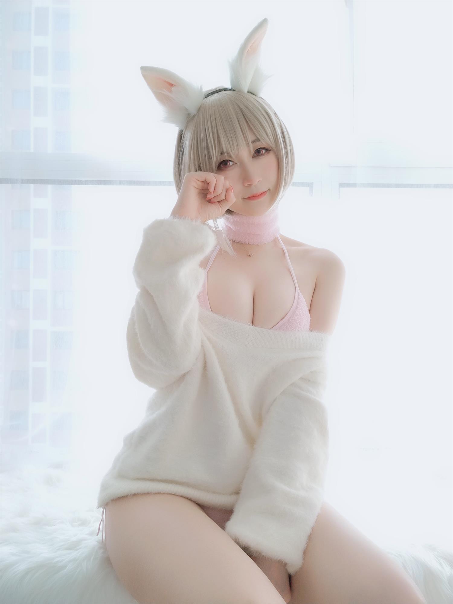 Coser小姐姐 白银81 小白兔 [105P2V-236MB]