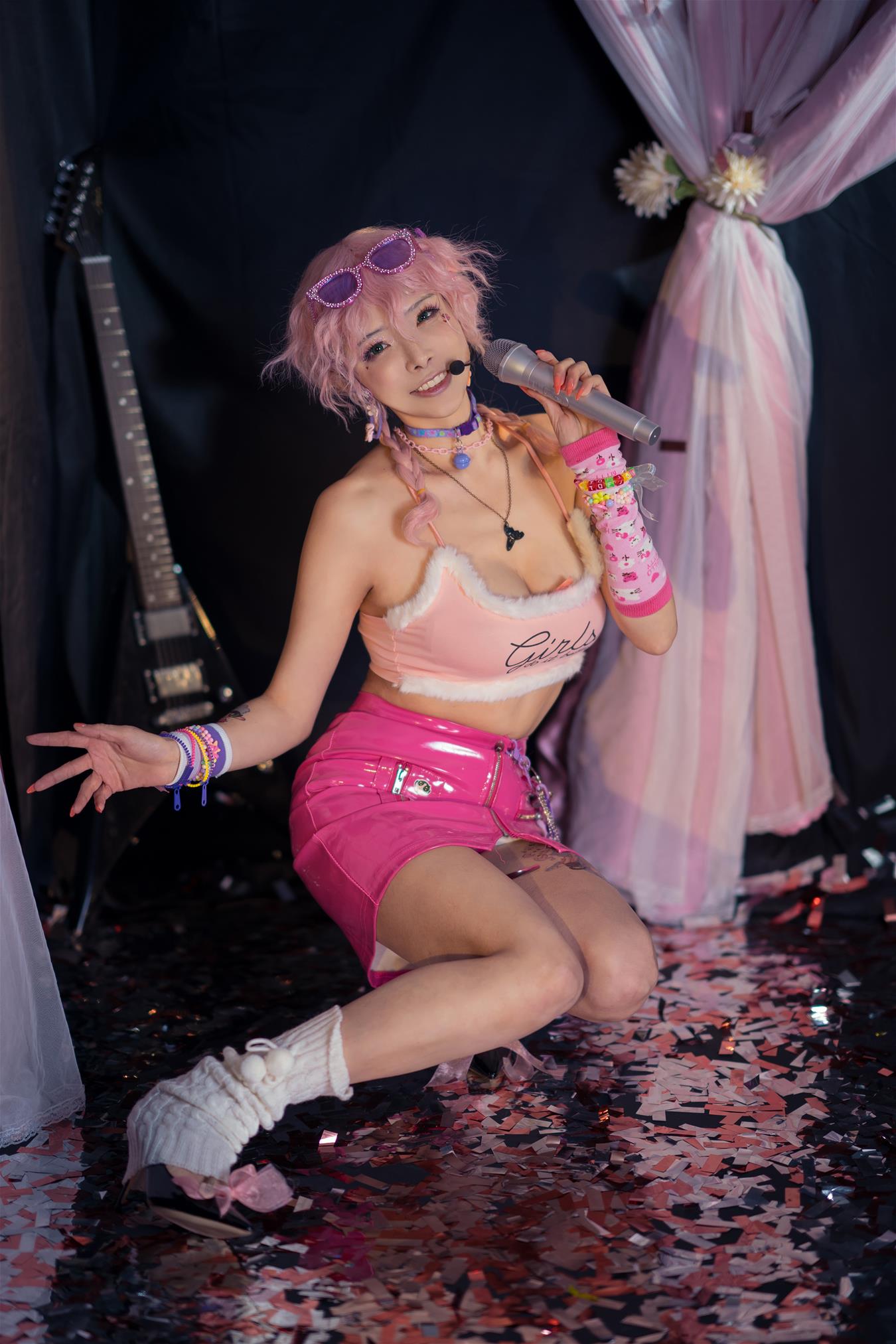 秋和柯基 小偶像 [38P1V-653MB]