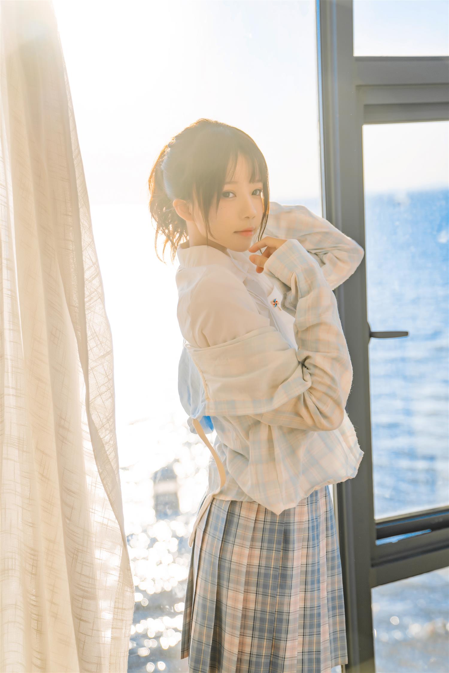 桜桃喵 未熟3 感光 [30P-564MB]